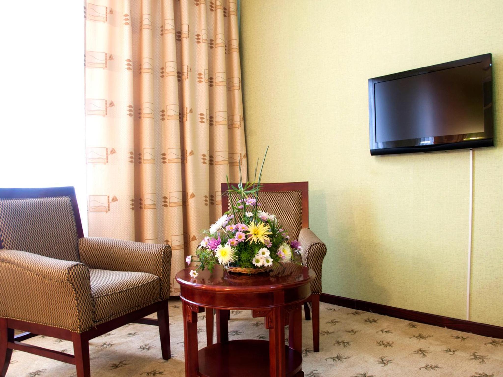 Deluxe Twin Room - Photo 6