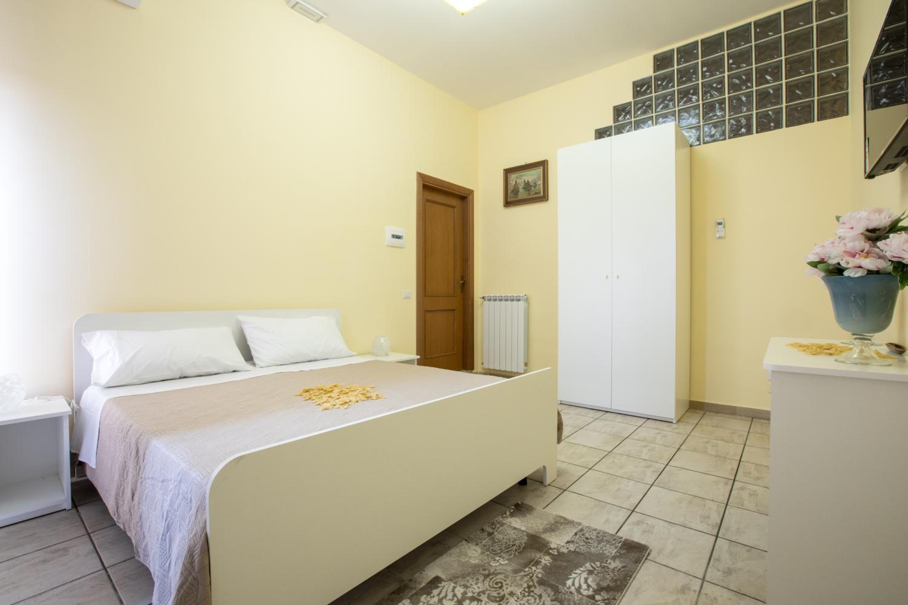 Standard Double Room photo 1