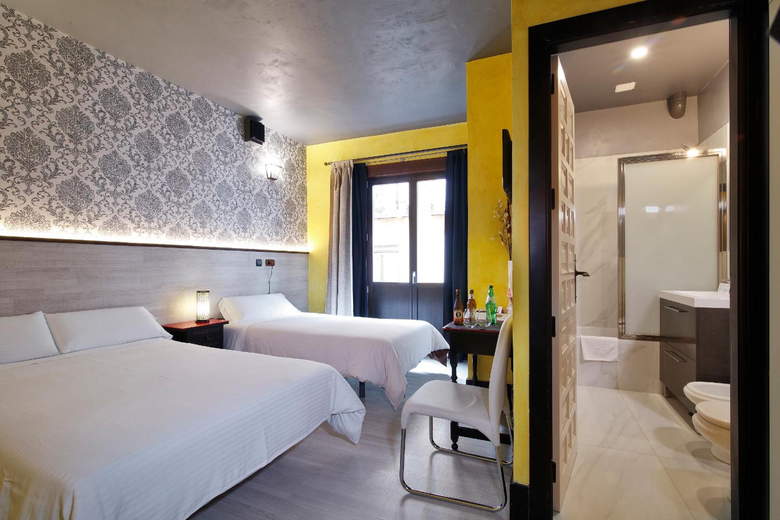 Double Room photo 3