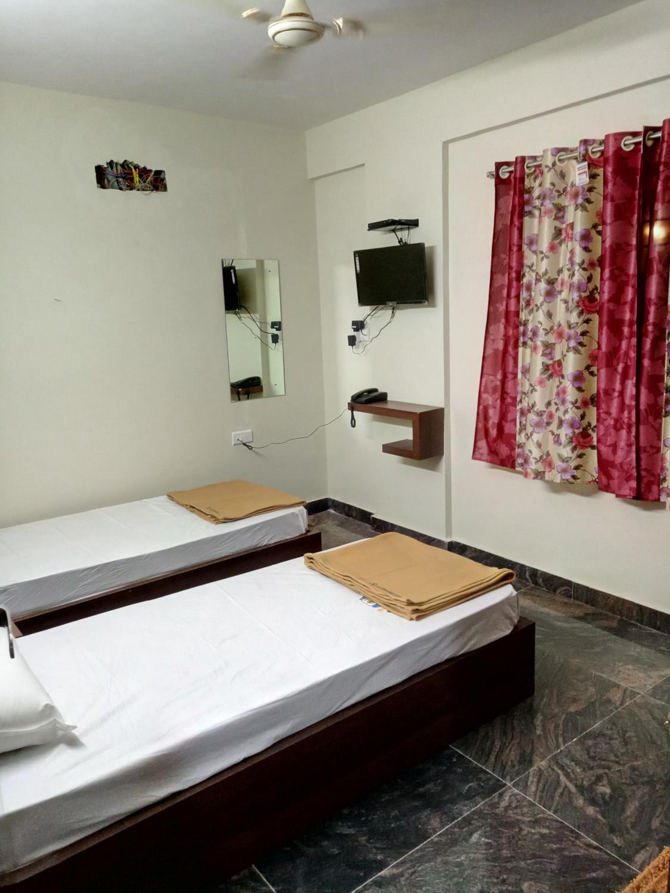 Deluxe Double Room - Photo 5