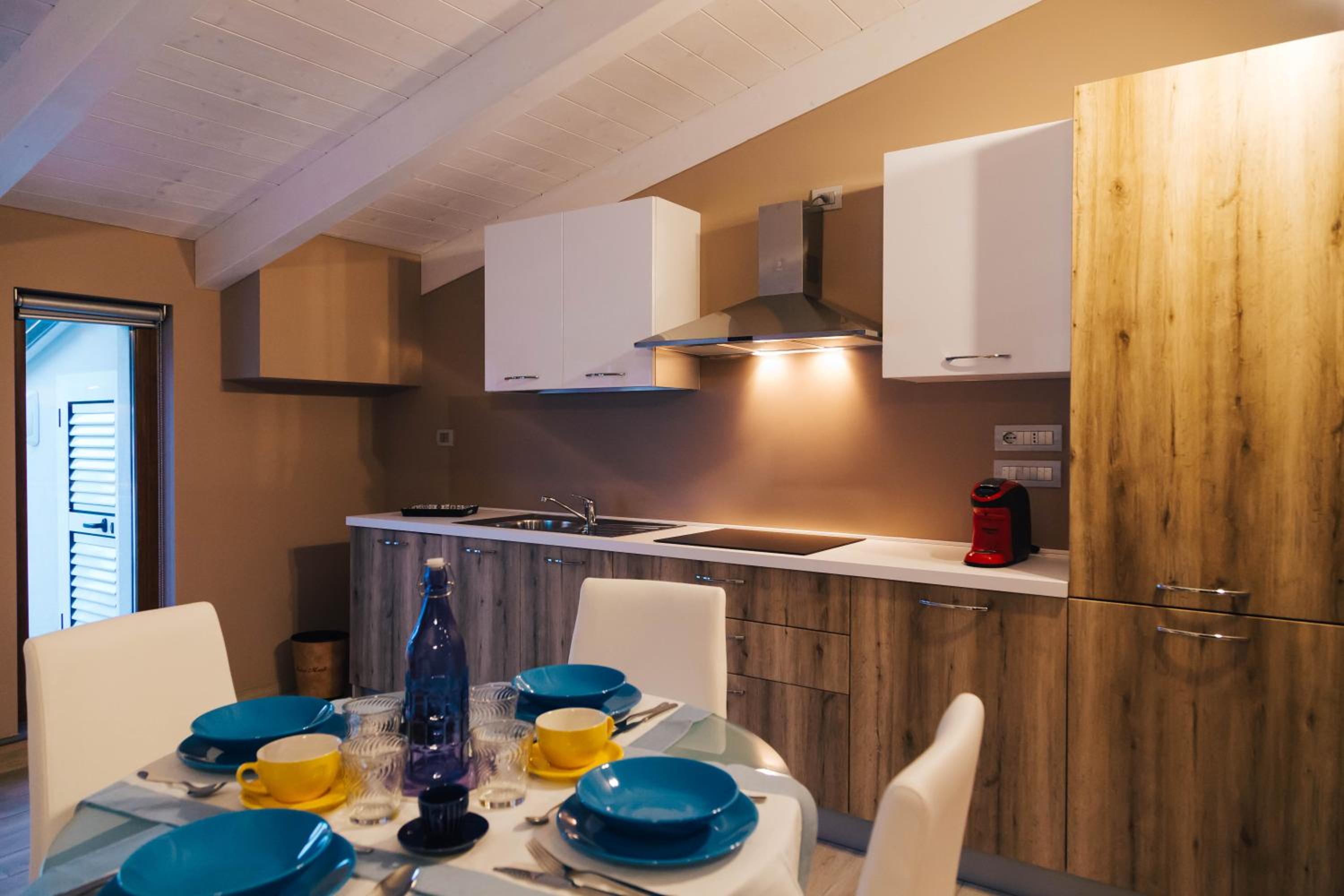 Two-Bedroom Apartment - Photo 2