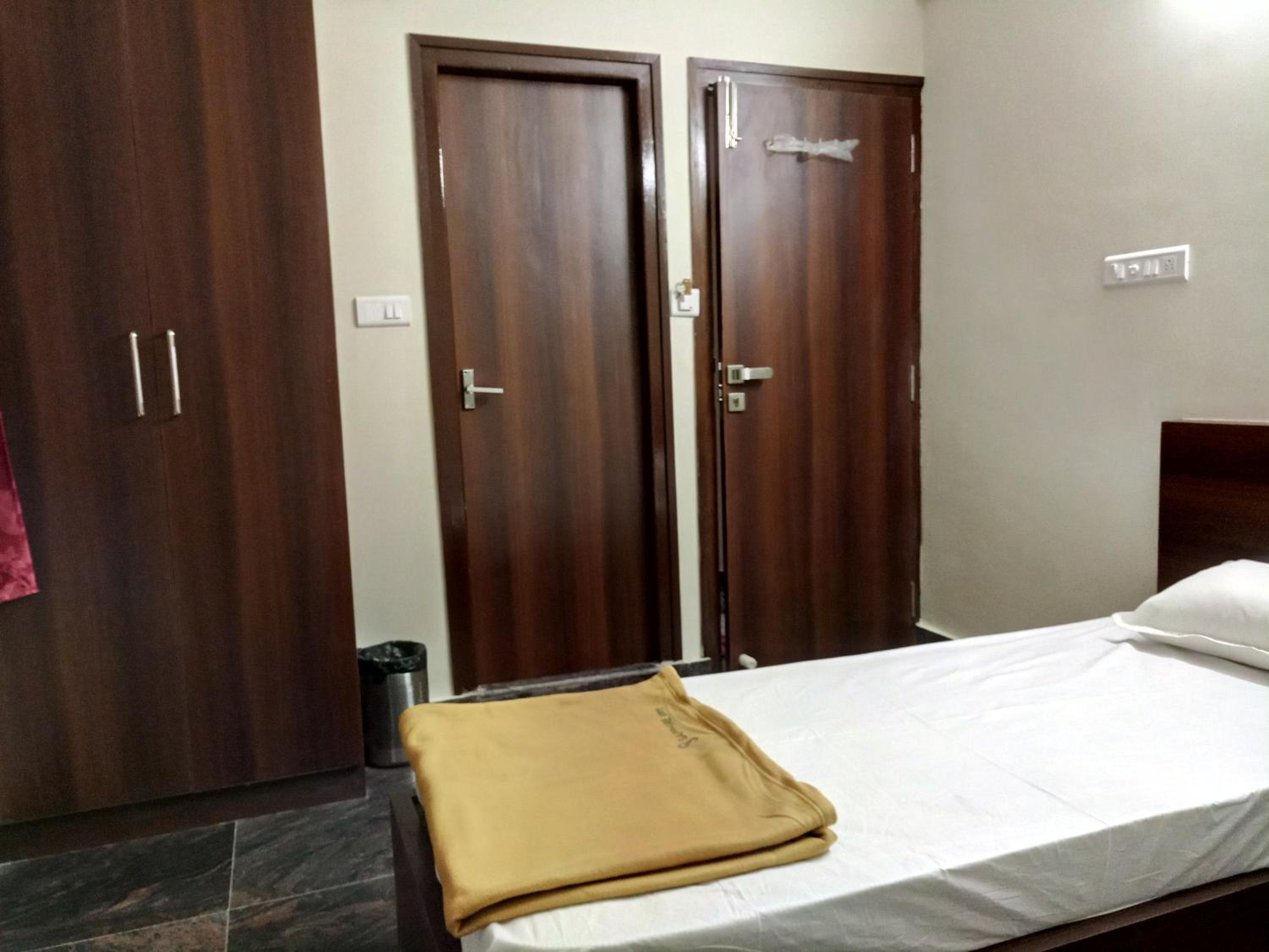 Deluxe Double Room - Photo 1