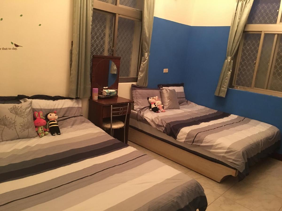 Large Double Room photo 1