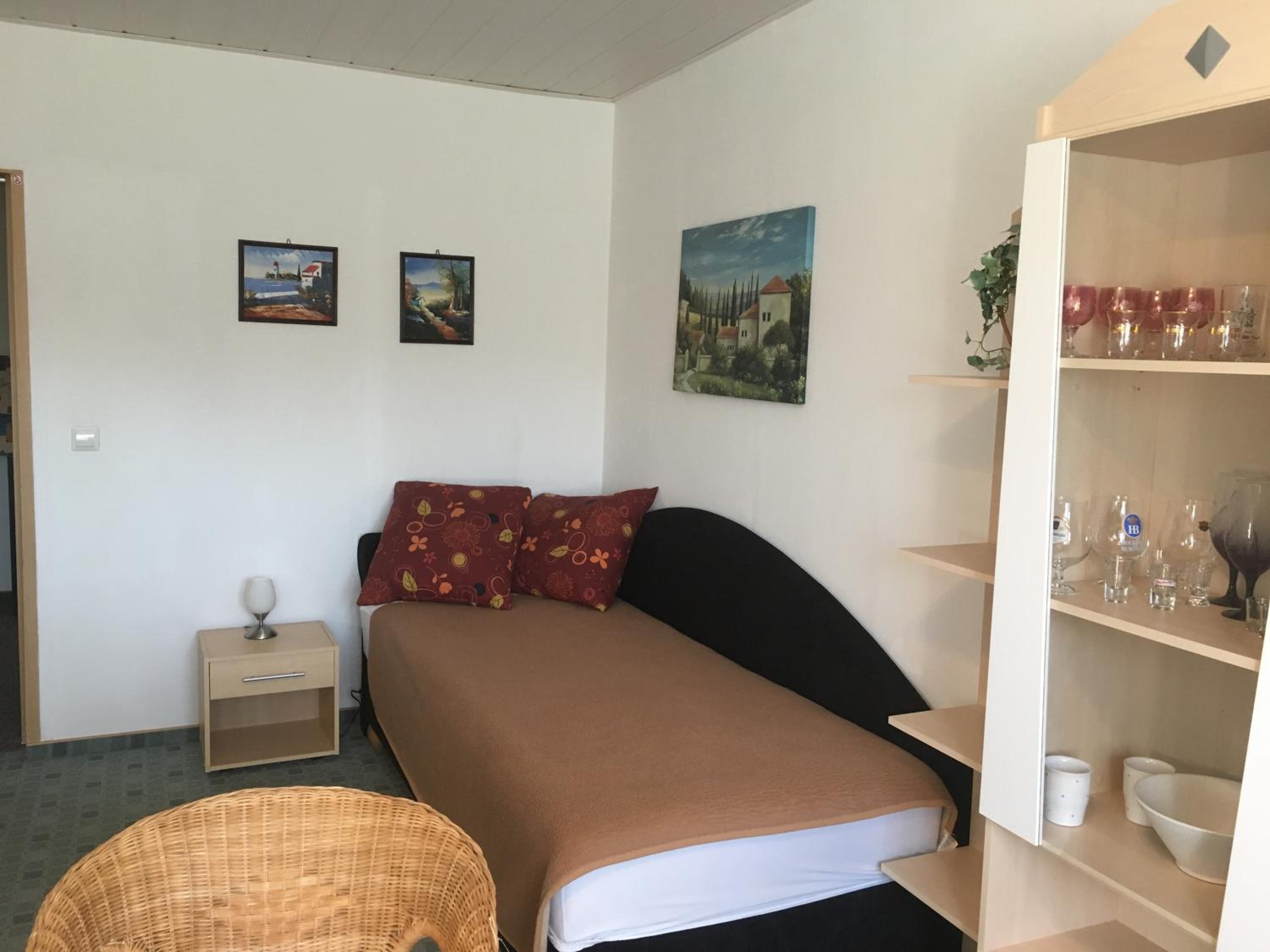Apartment photo 1
