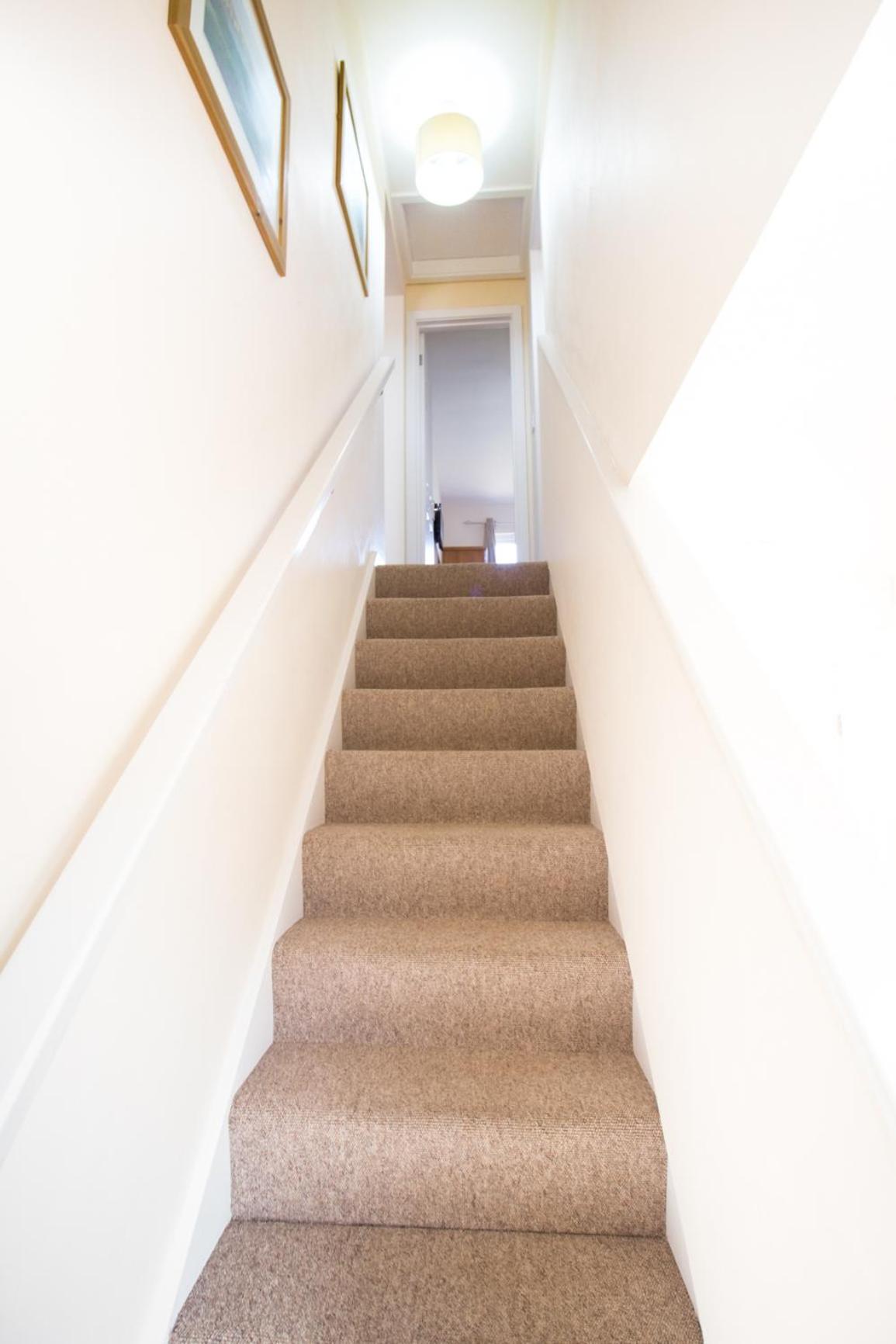 Four-Bedroom House - Photo 4