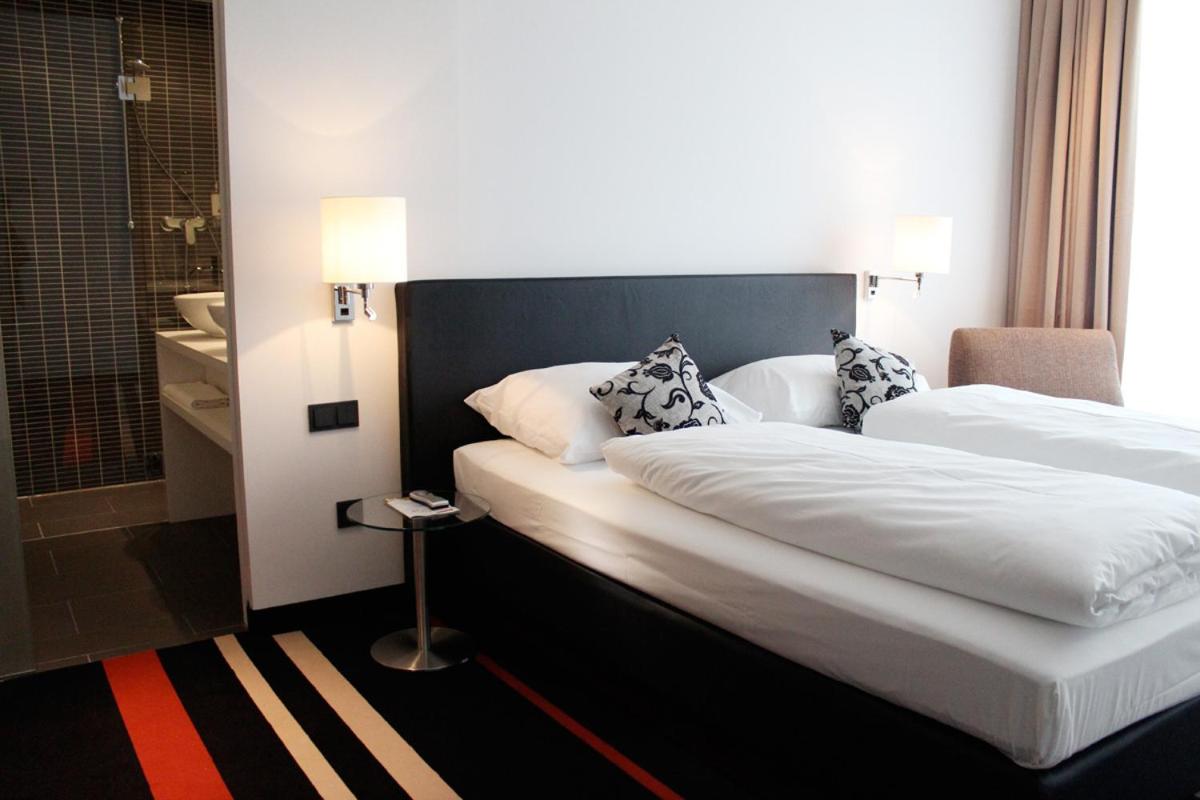 Suite photo 1