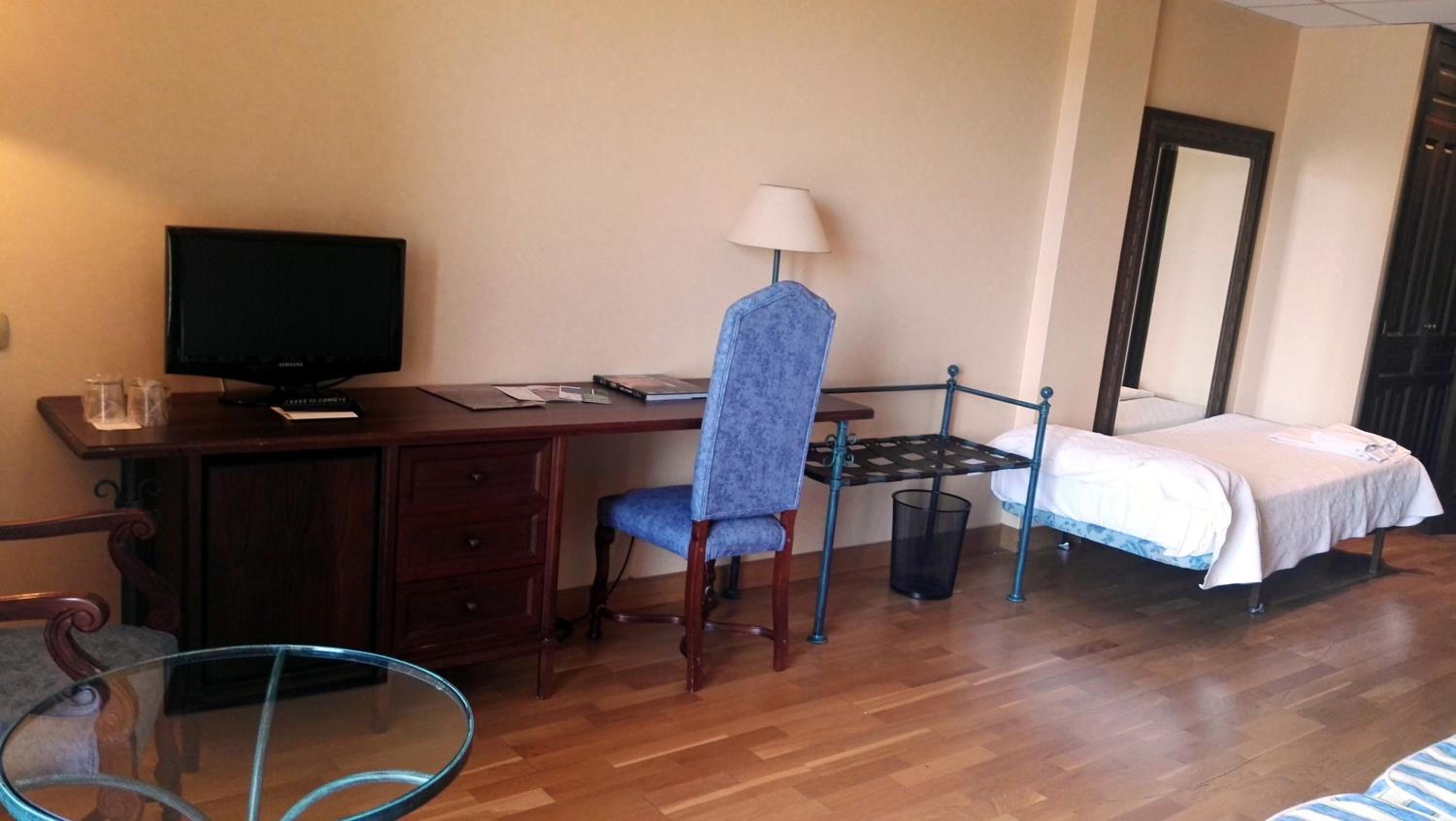 Triple Room photo 2