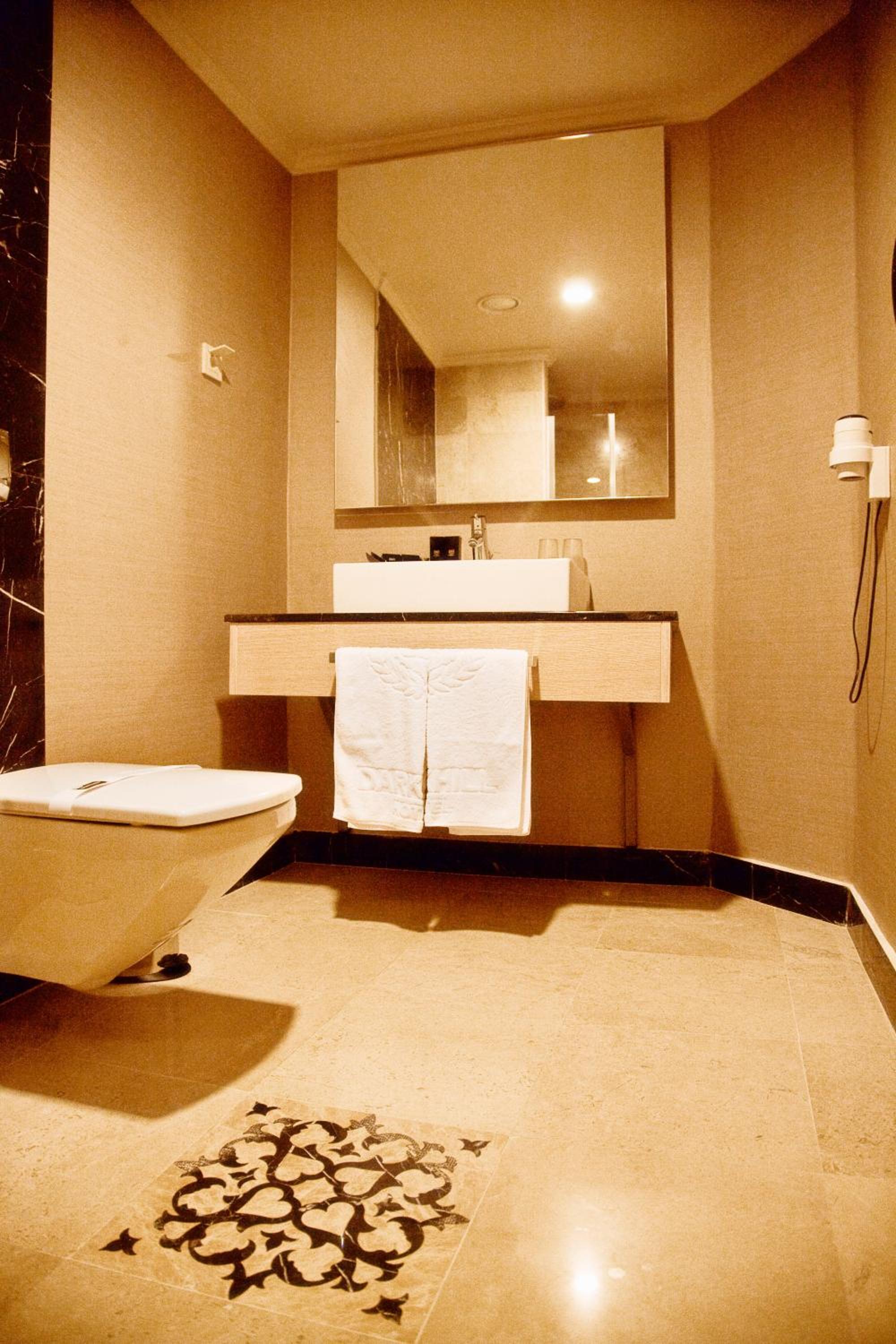 Standard Triple Room photo 2