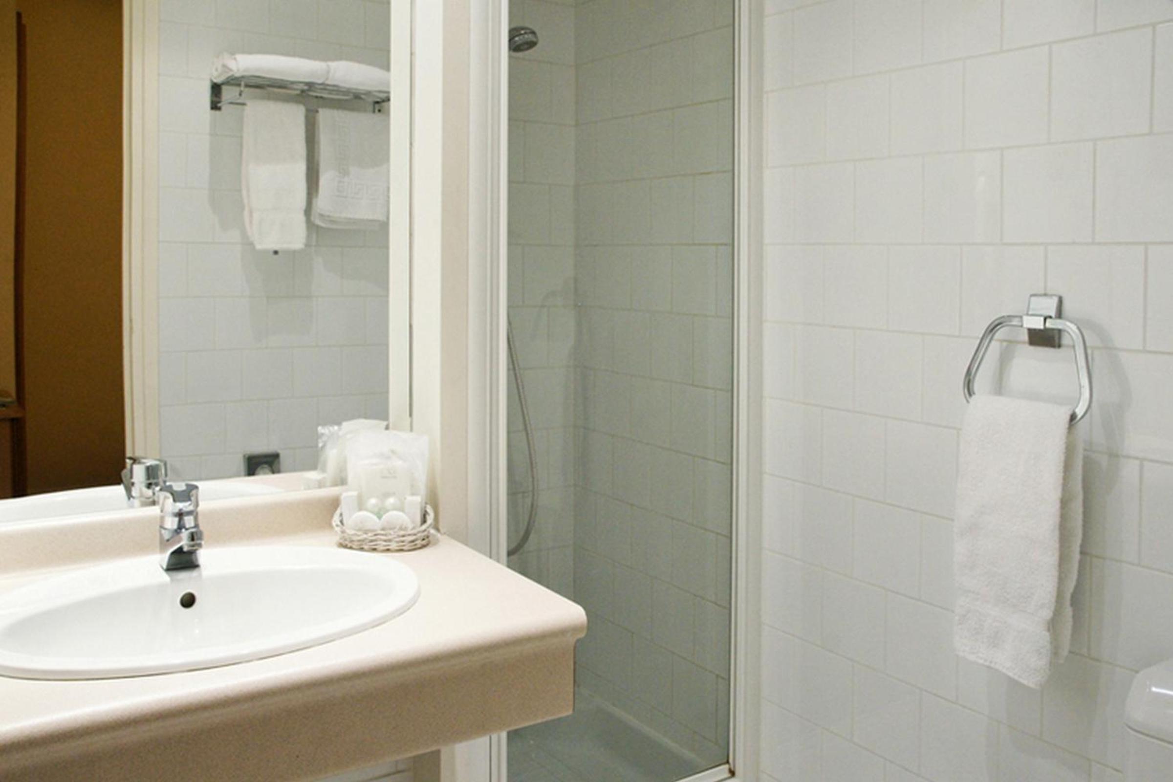 Single Room photo 3