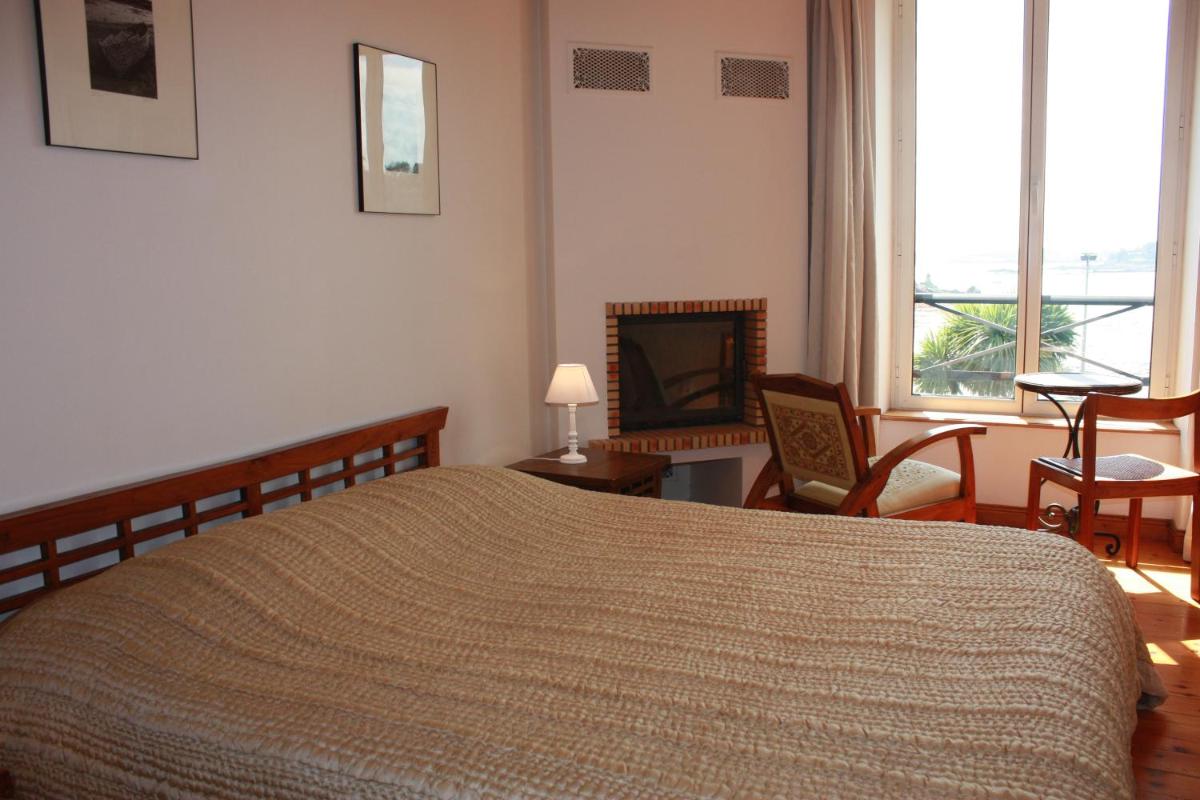 Double Room with Sea View photo 3