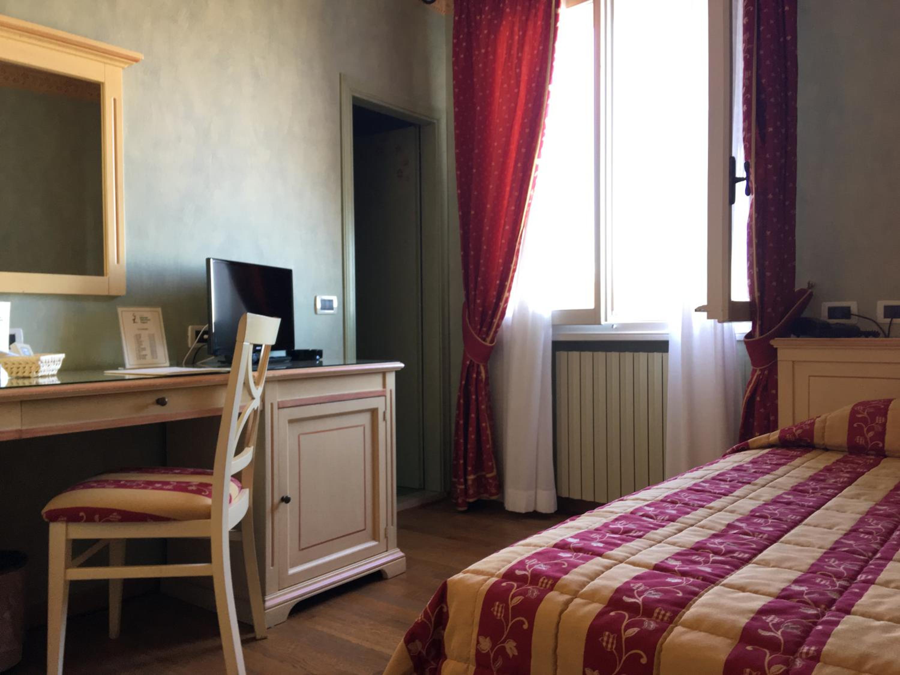 Superior Single Room