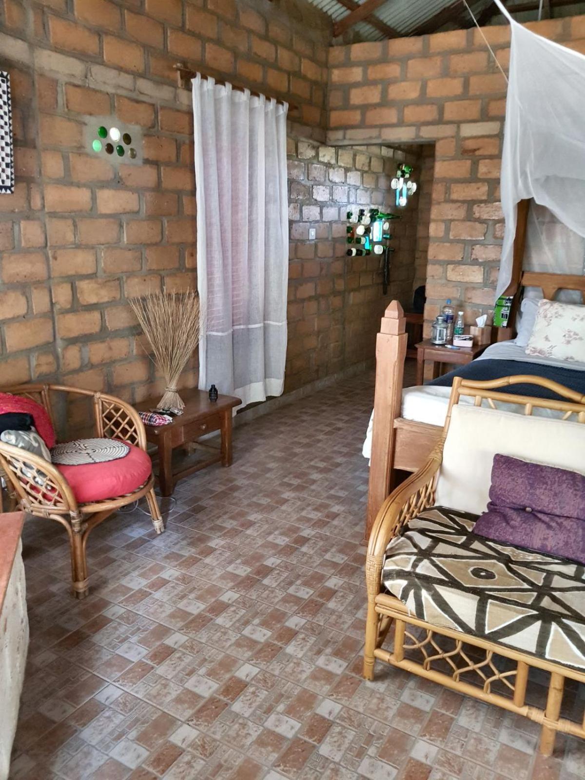 Double Room with Patio photo 3