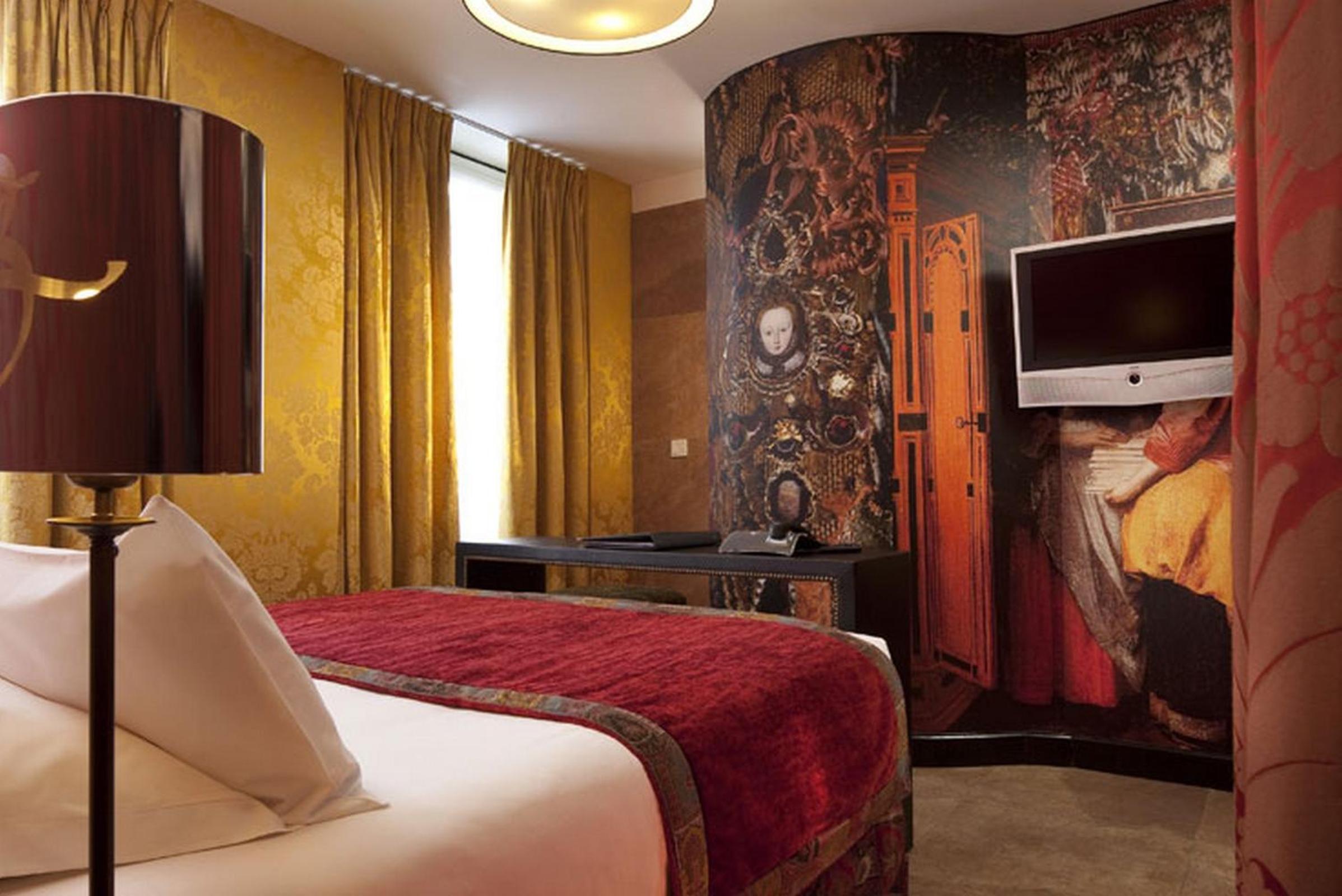 Hôtel Le Bellechasse Saint-Germain bedroom photo