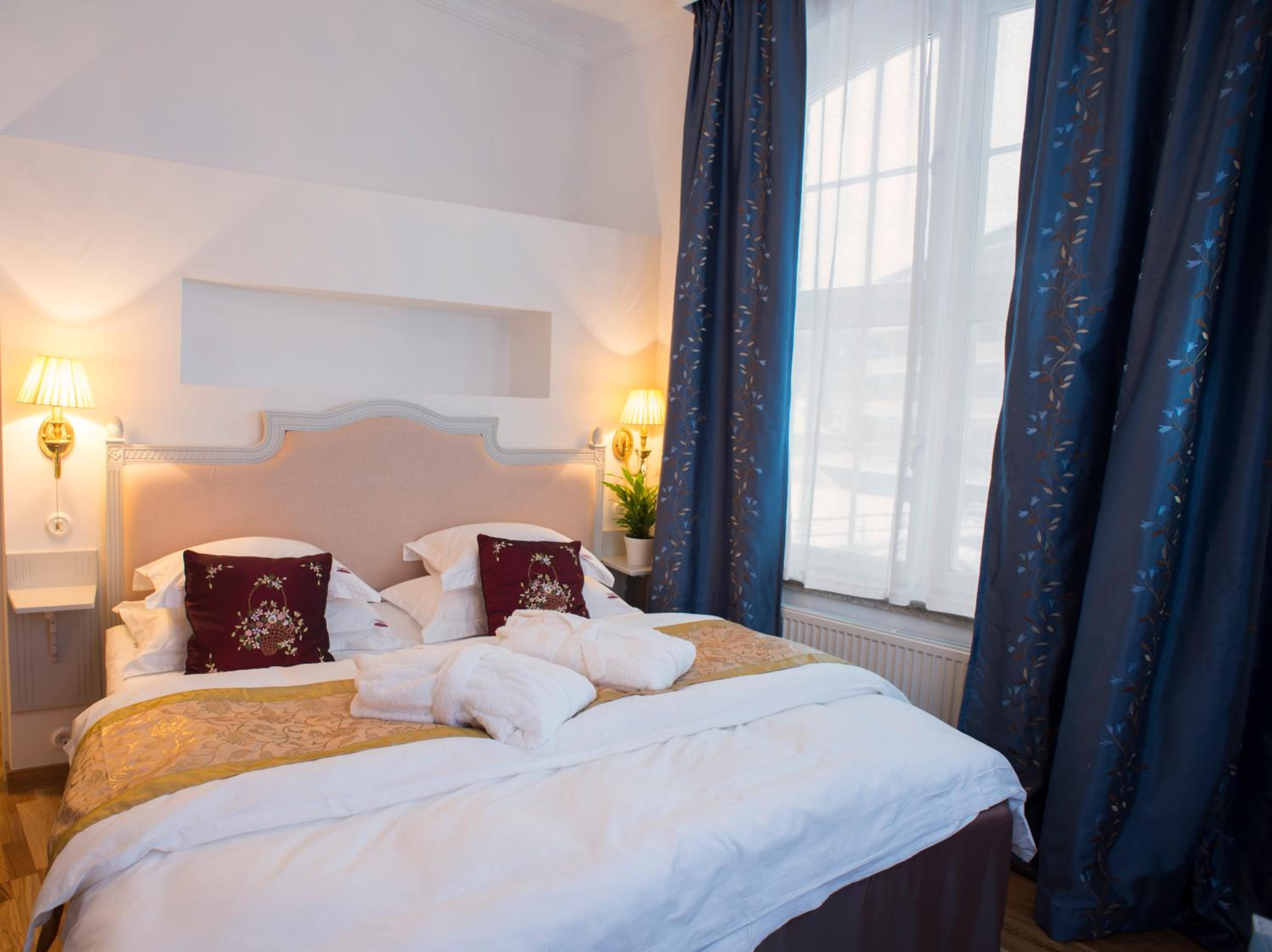 Superior Double Room - Photo 1