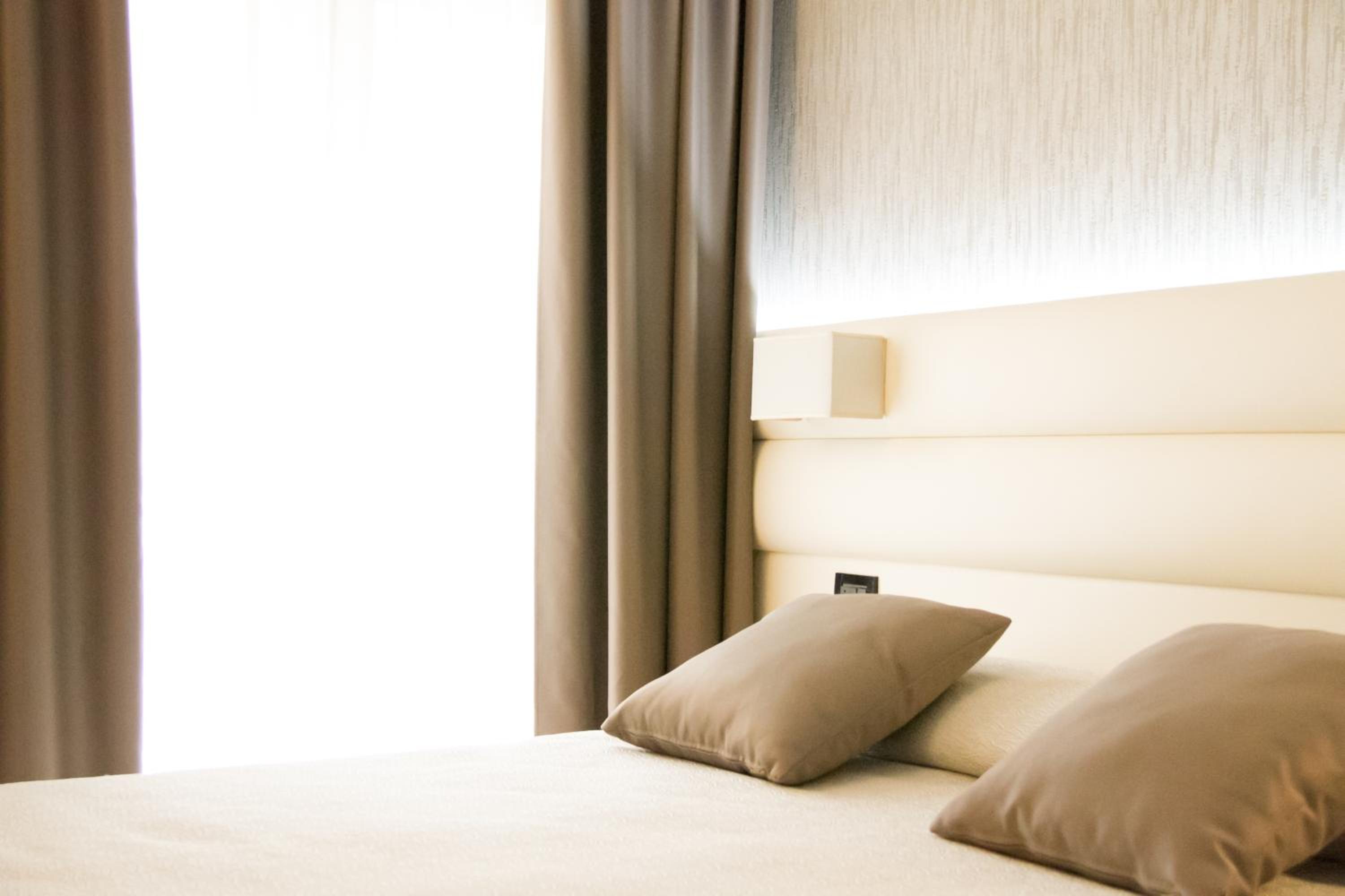 Triple Room with Balcony photo 3
