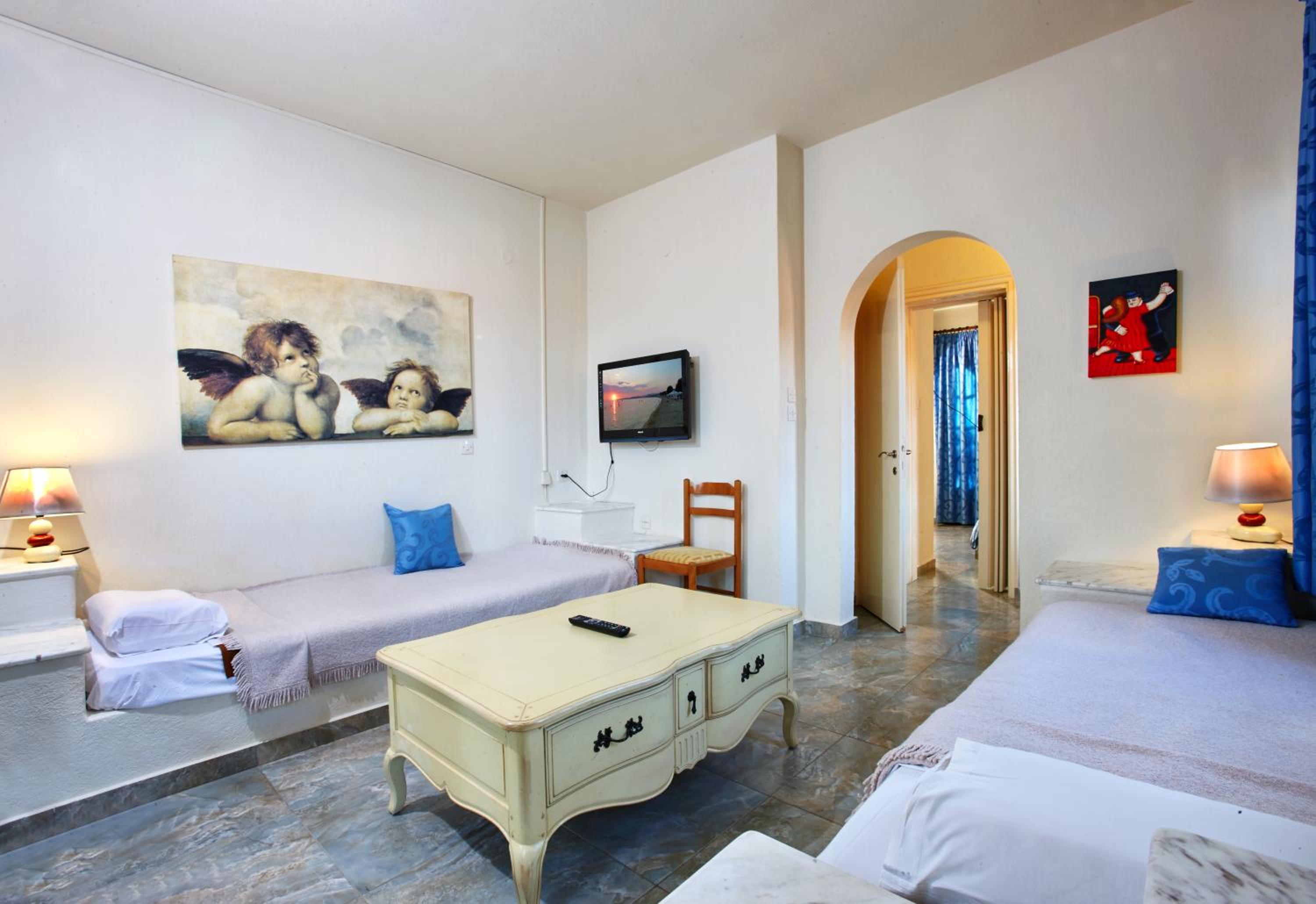 Family Room with Sea View by the pool  photo 2