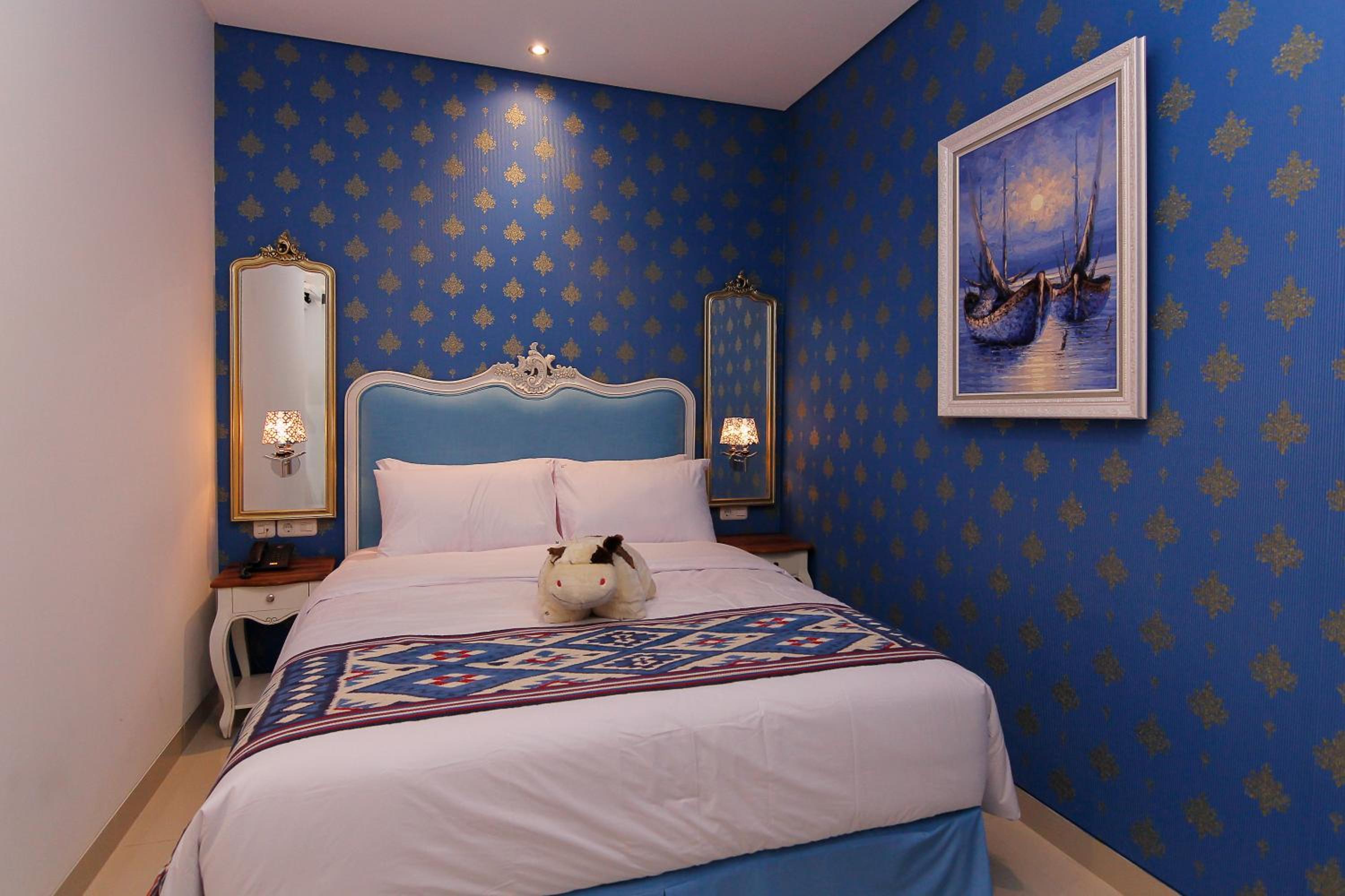 Deluxe Room - Photo 1