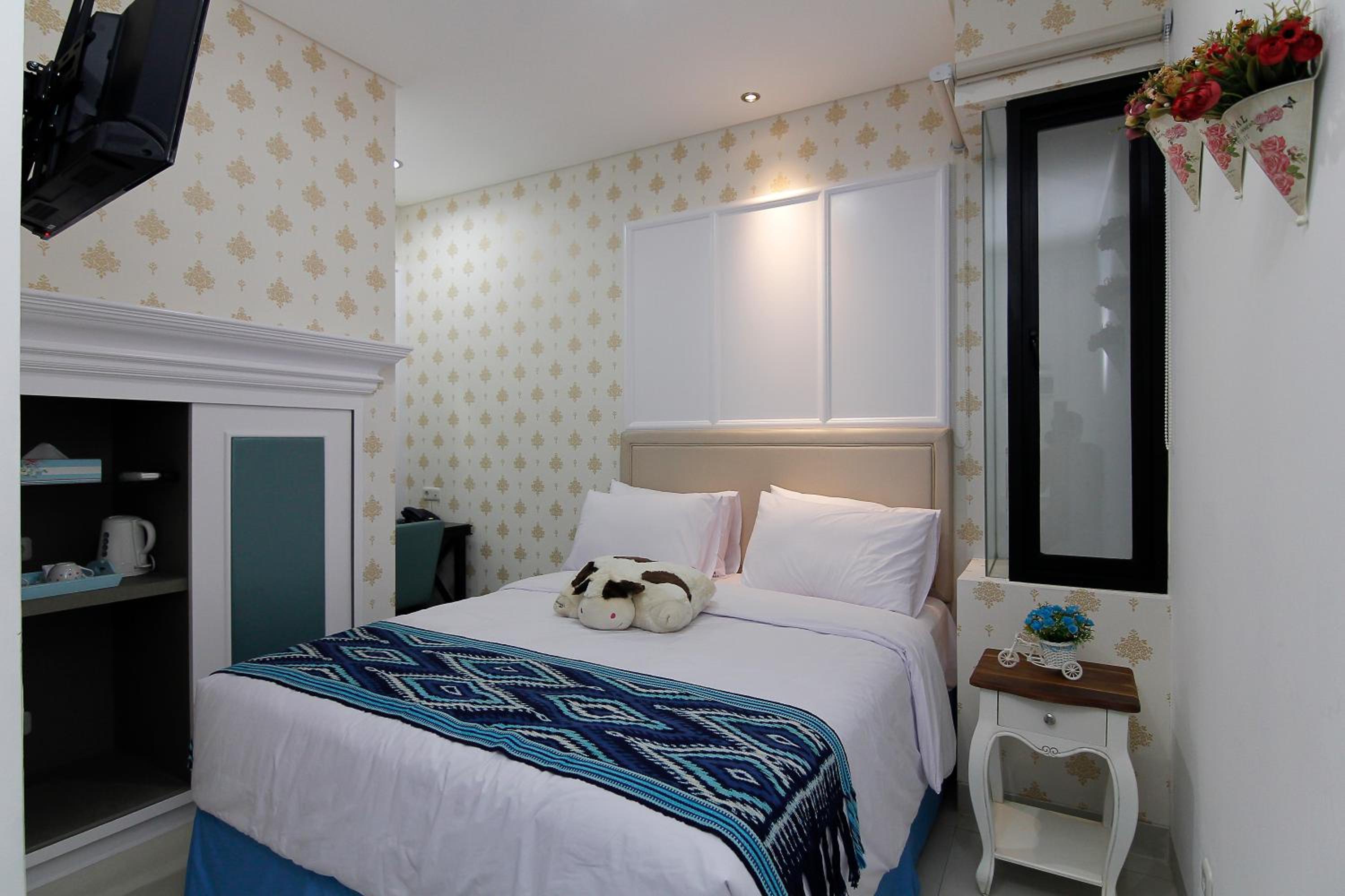 Deluxe Room - Photo 3