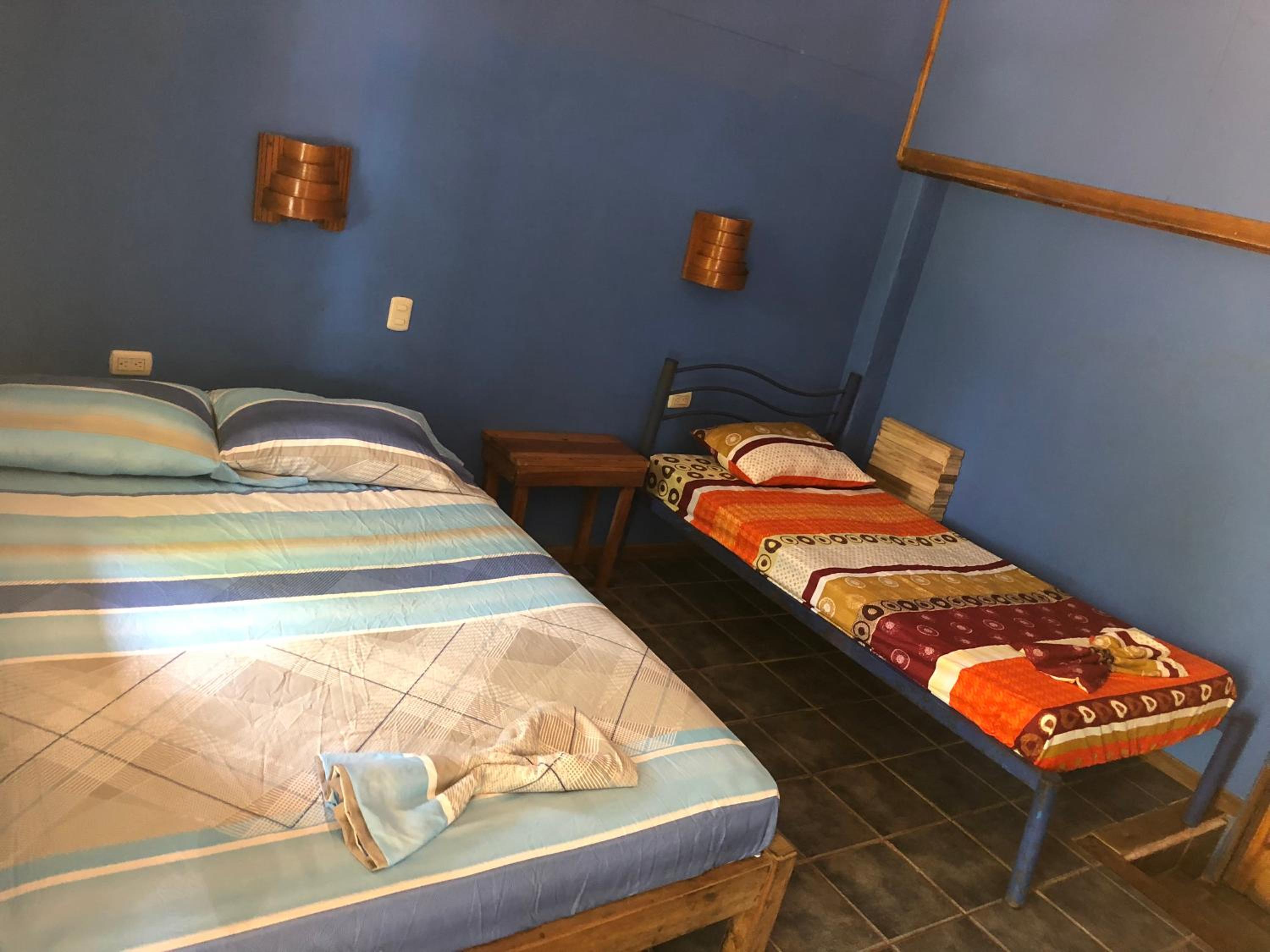 Triple Room with Private Bathroom photo 1