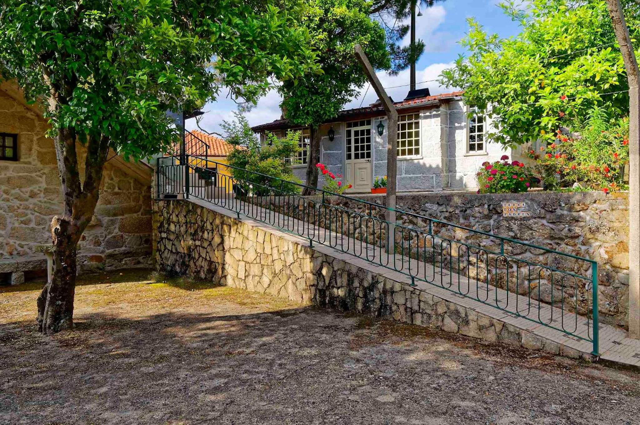 Three-Bedroom Villa - Photo 13