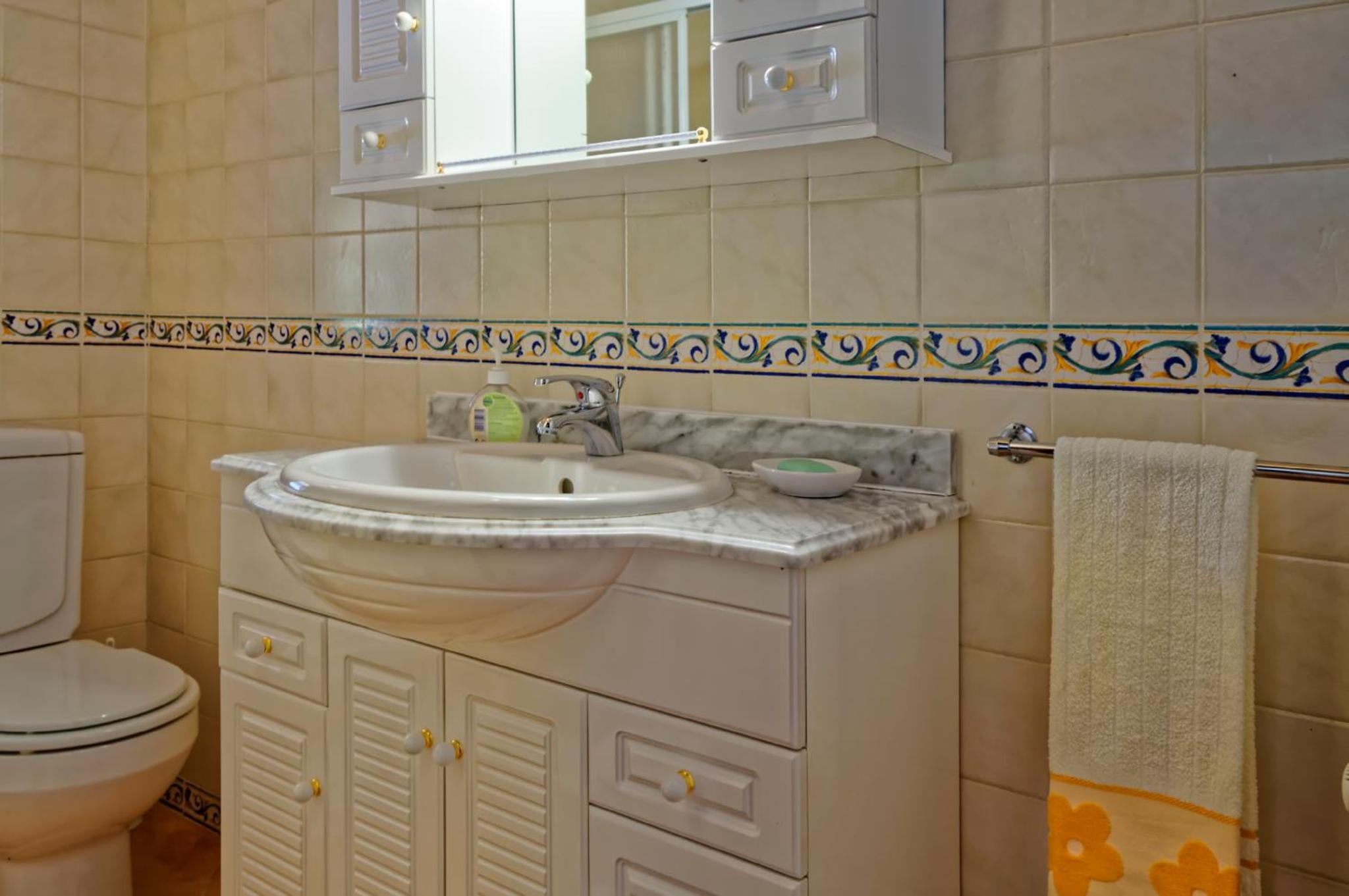 Three-Bedroom Villa - Photo 10