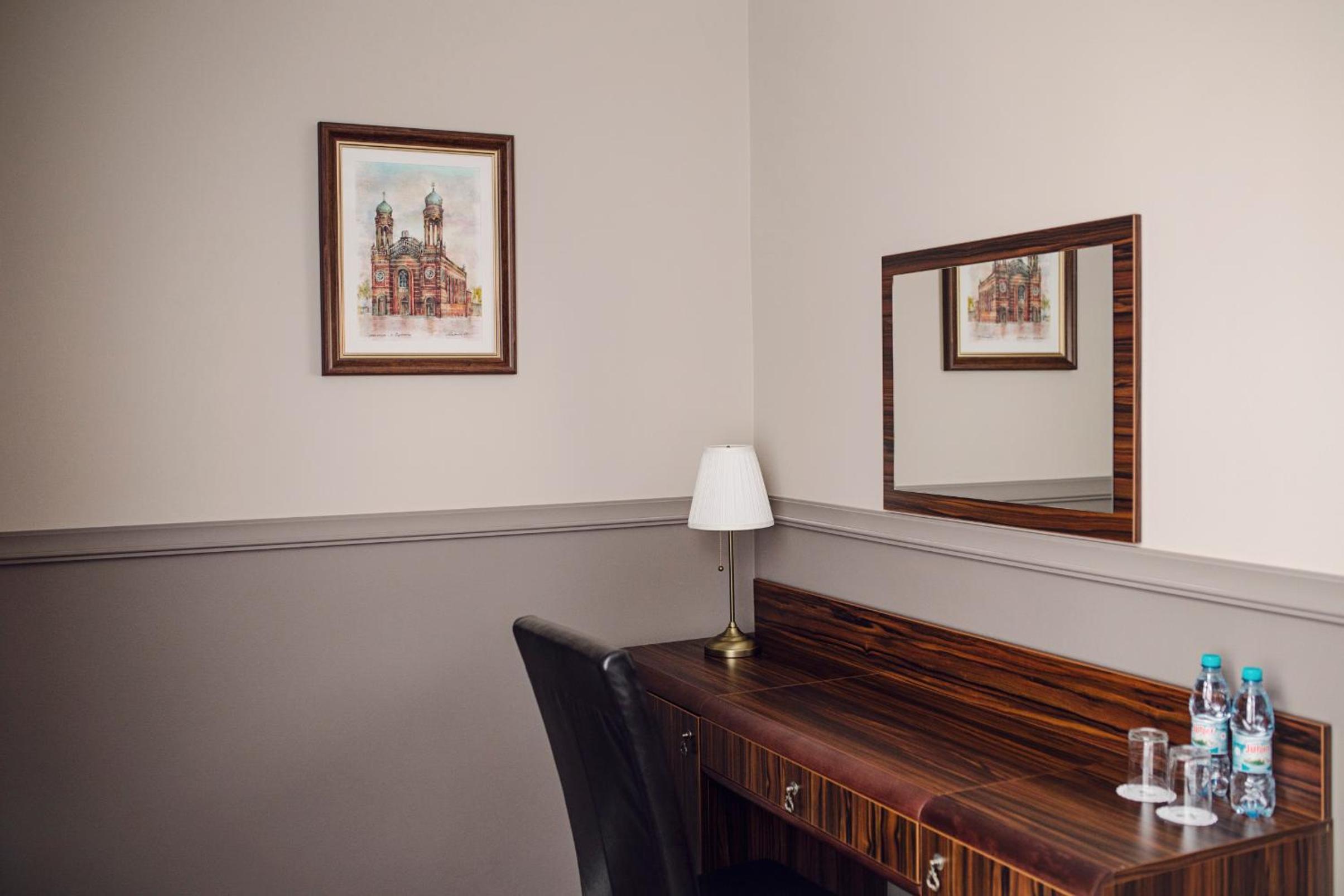 Superior Double Room - Photo 12