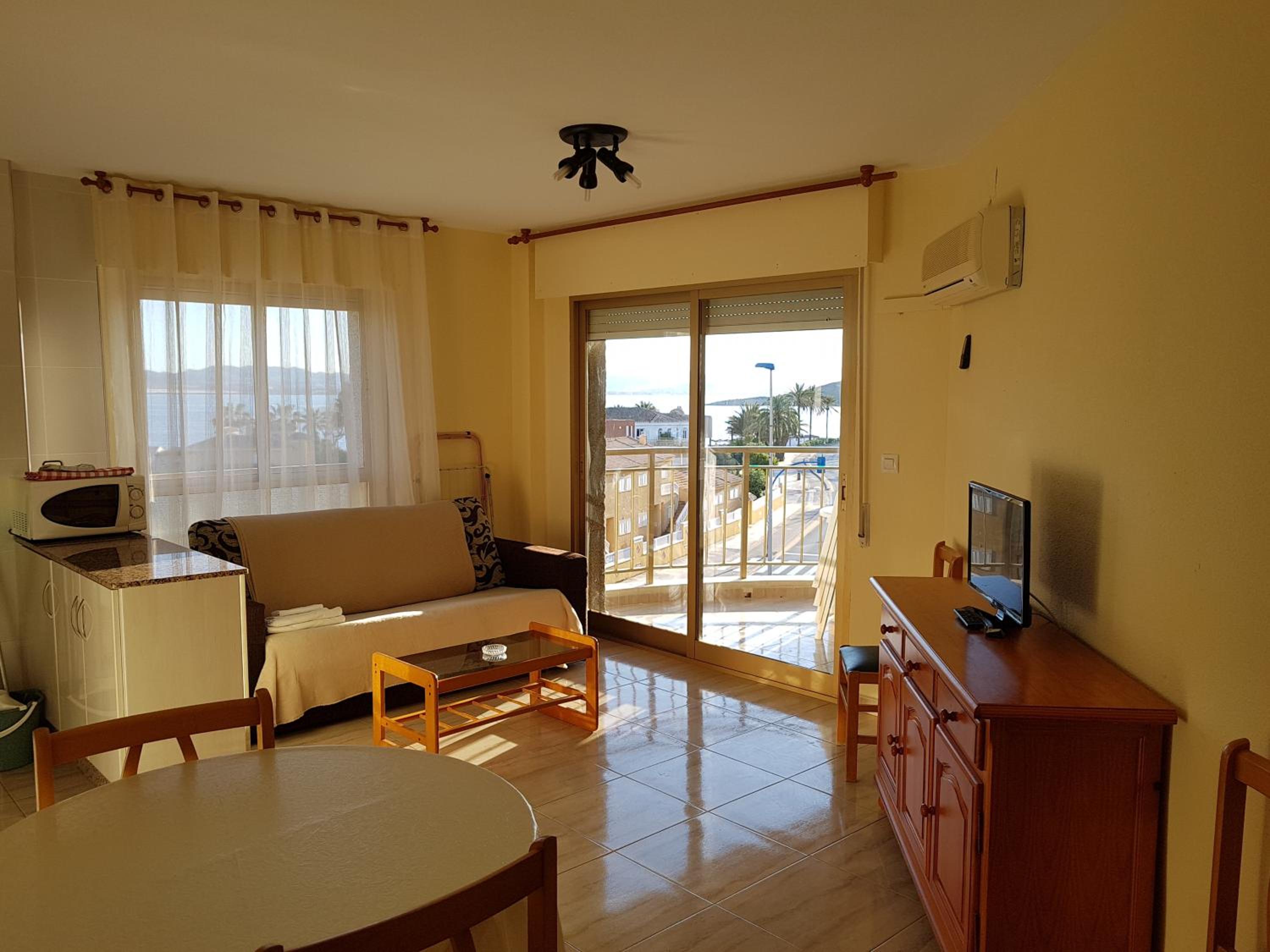 Apartamento de una habitación (2 adultos + 2 niños)