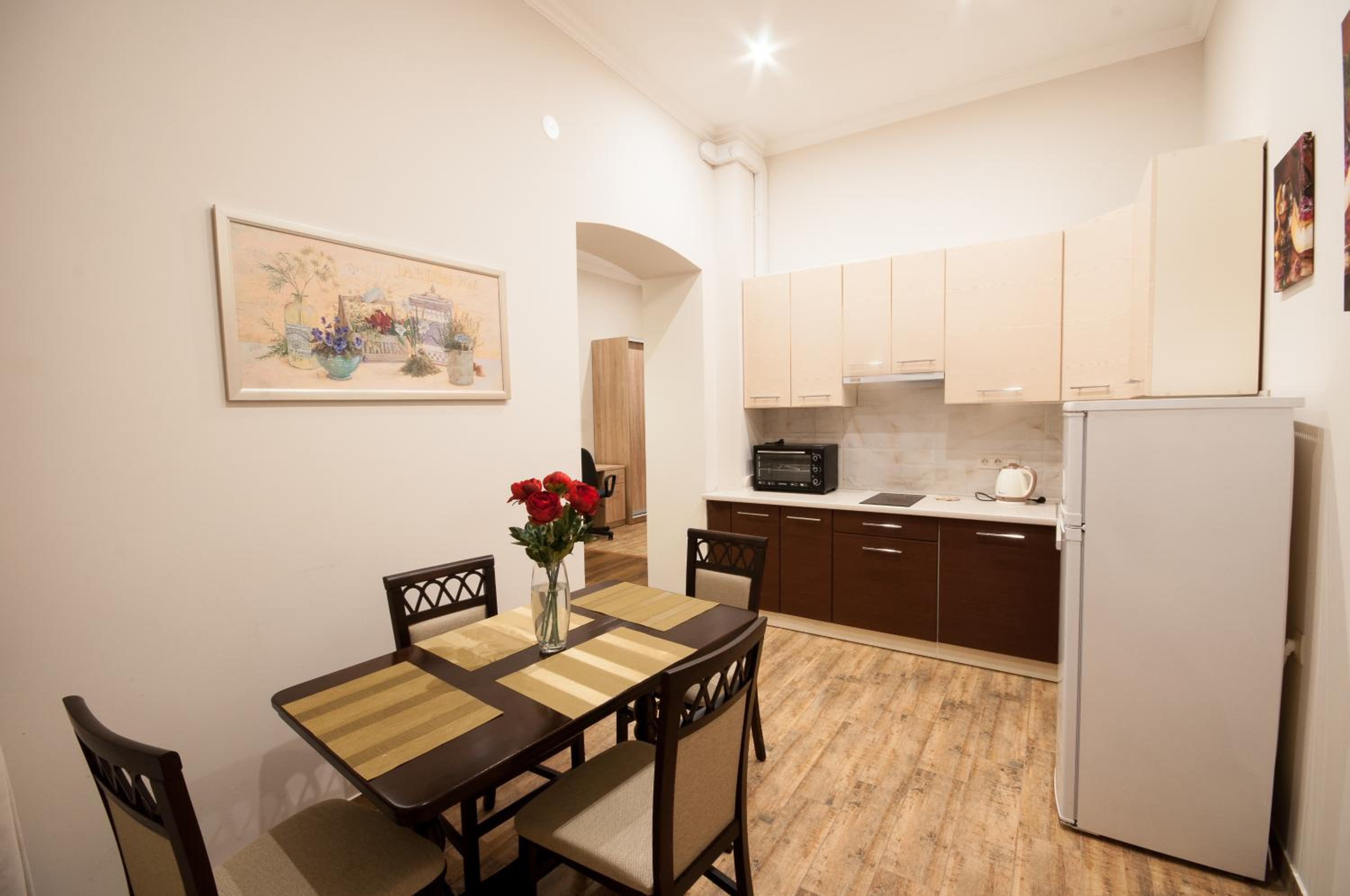 Apartment photo 3