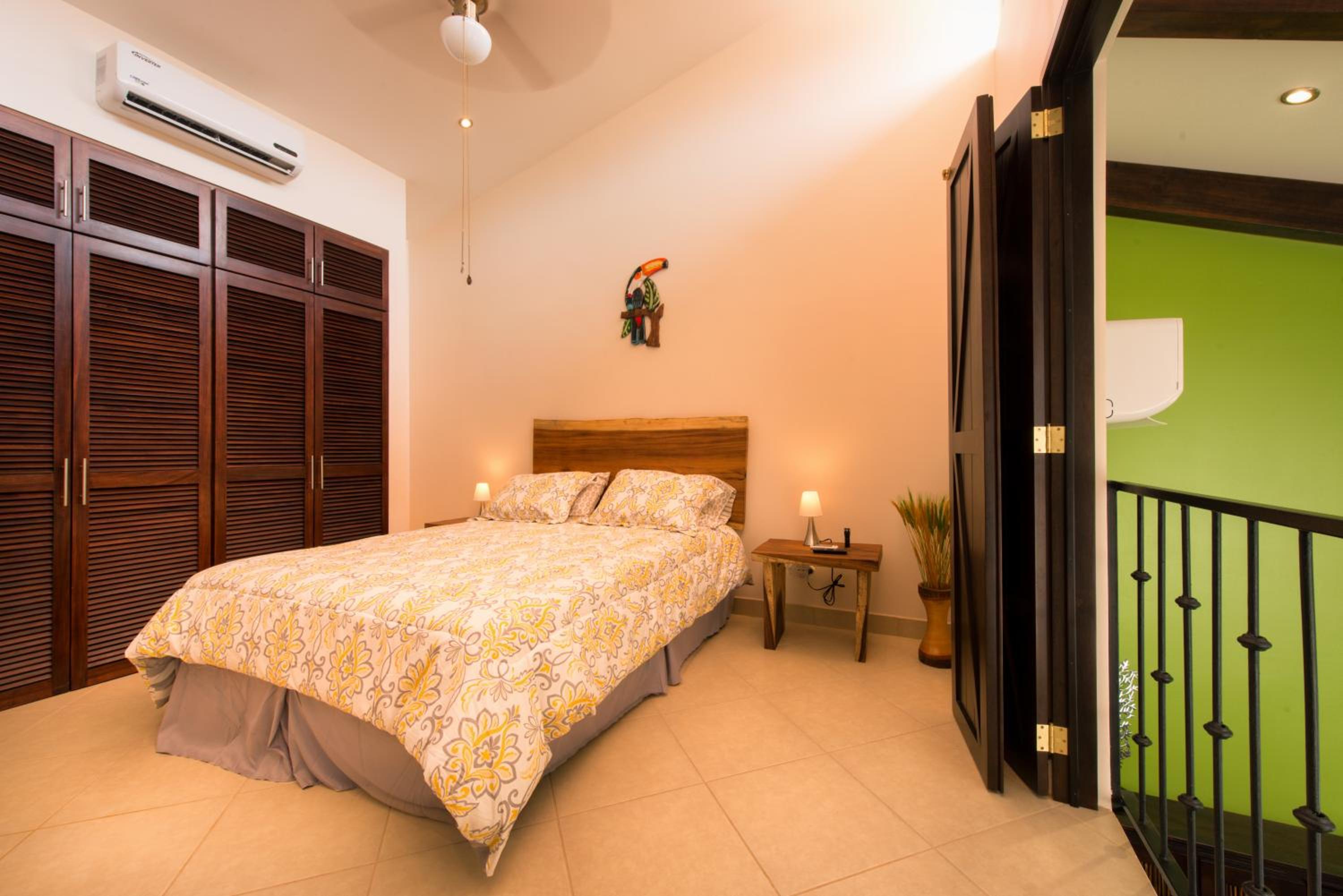 Villa photo 3