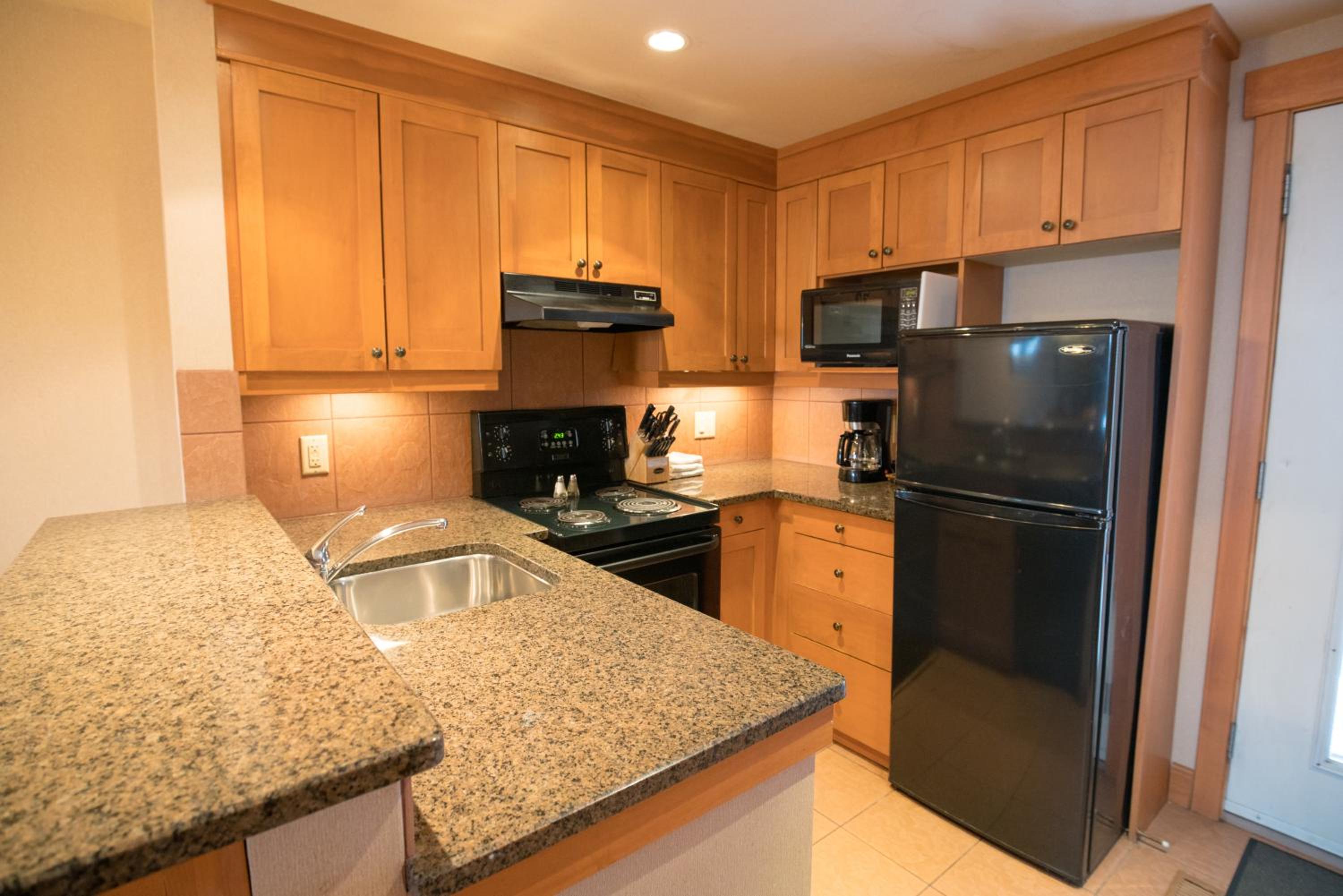 Premier Two-Bedroom Apartment with Games Room - Loft 3 Queens - Photo 5