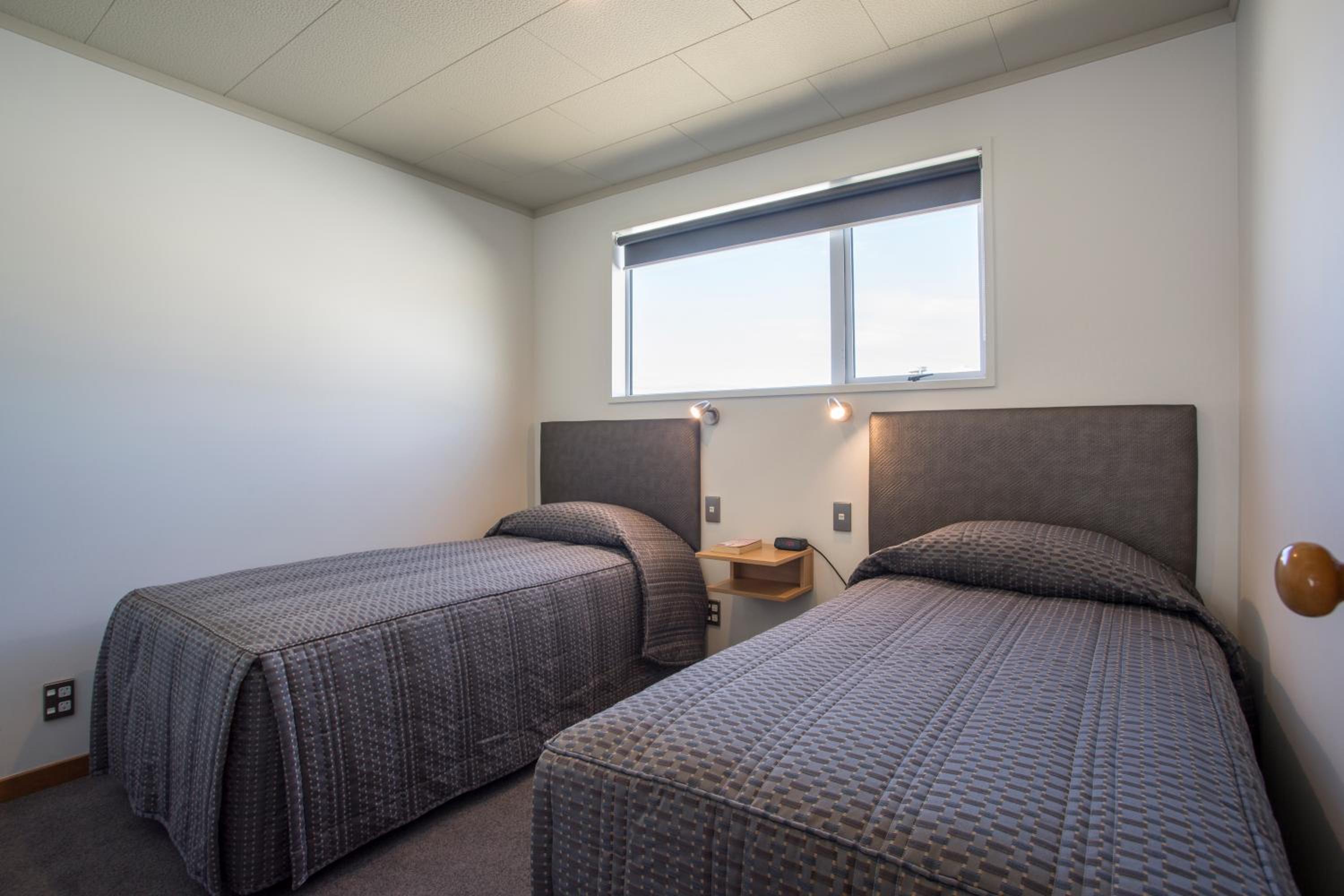 One-Bedroom Apartment - Photo 1