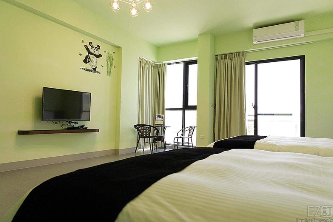 Classic Quadruple Room photo 3