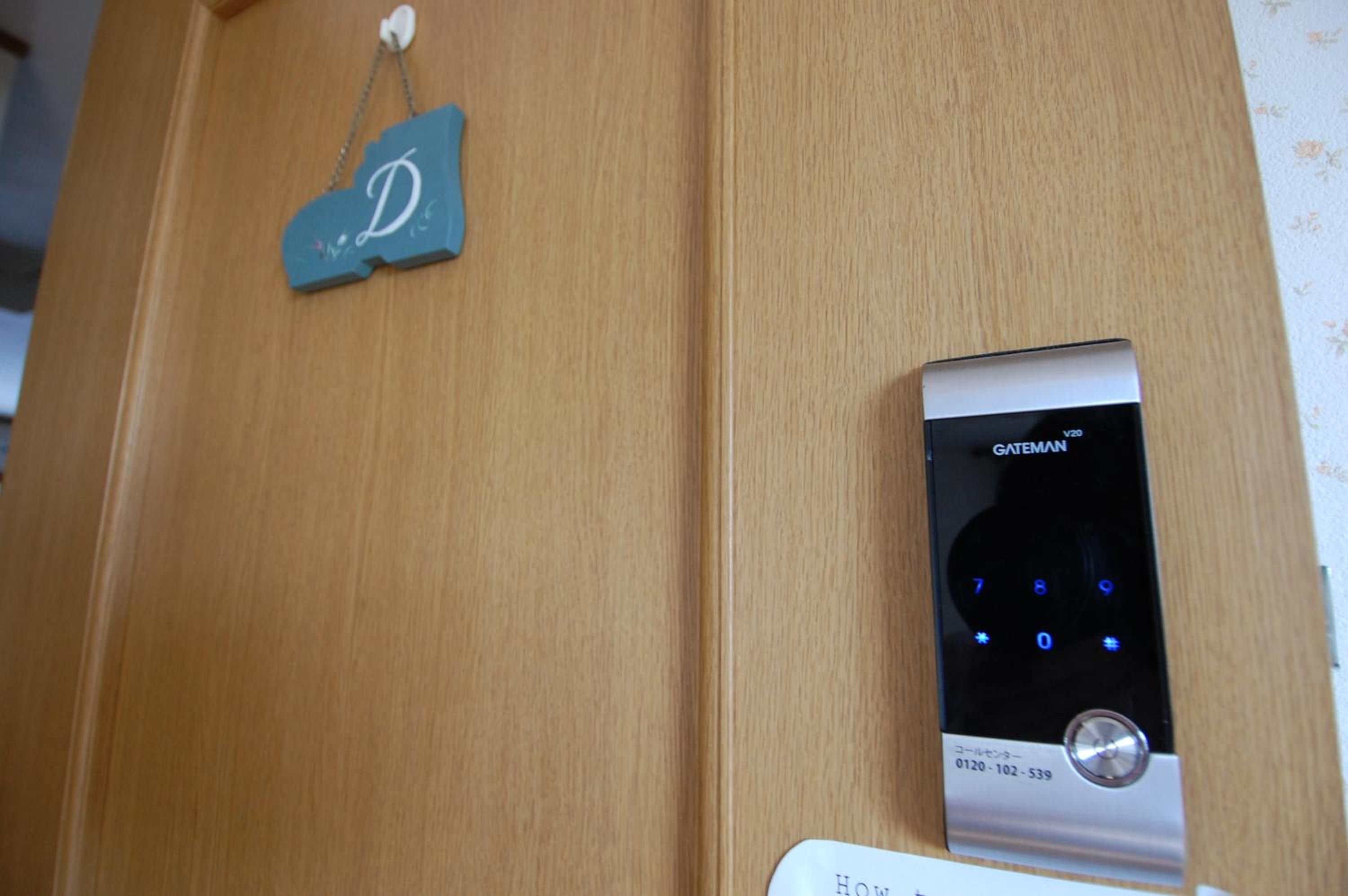 Quadruple Room (Self Check-In) photo 2