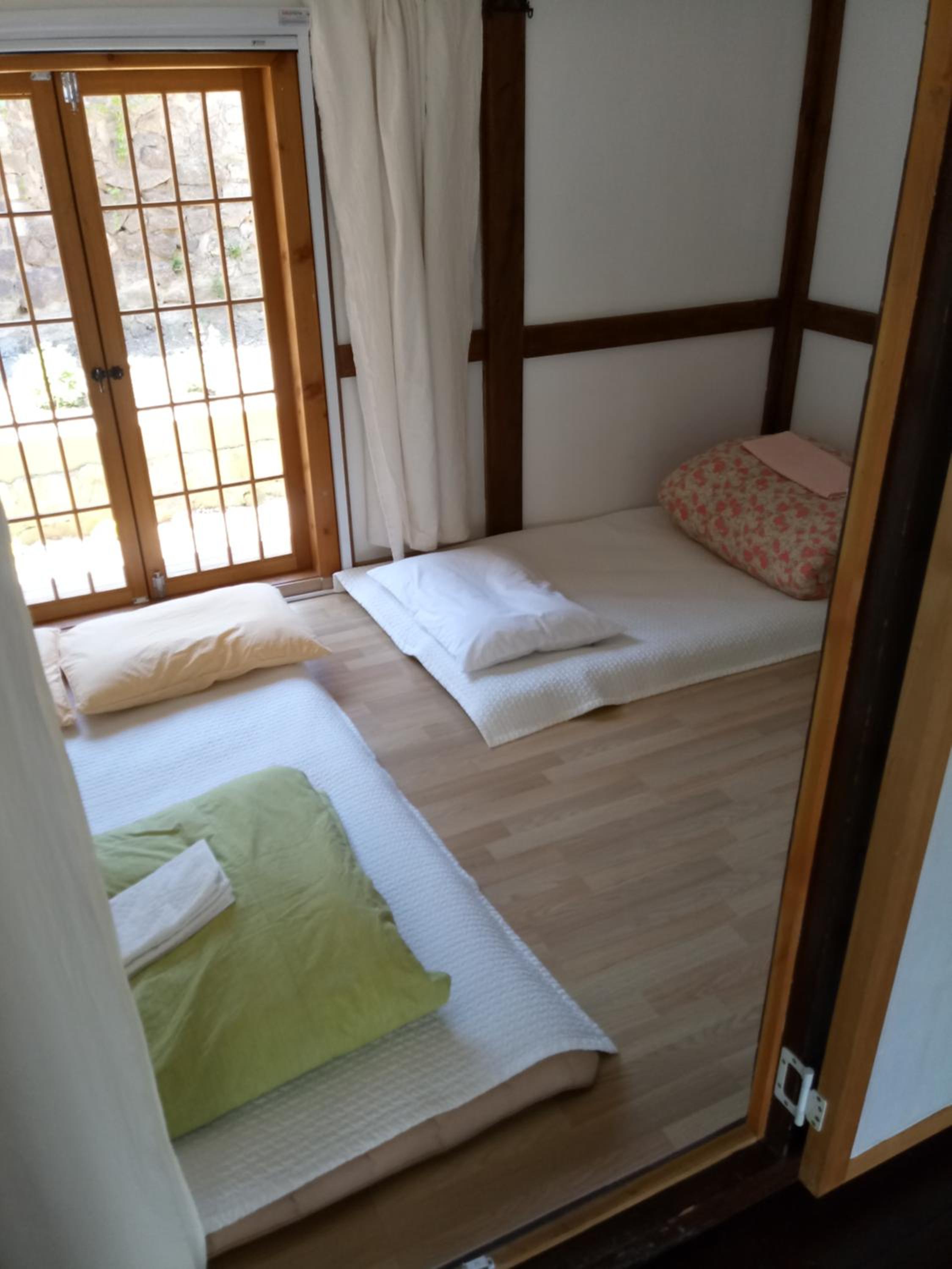 Double Room - Photo 9