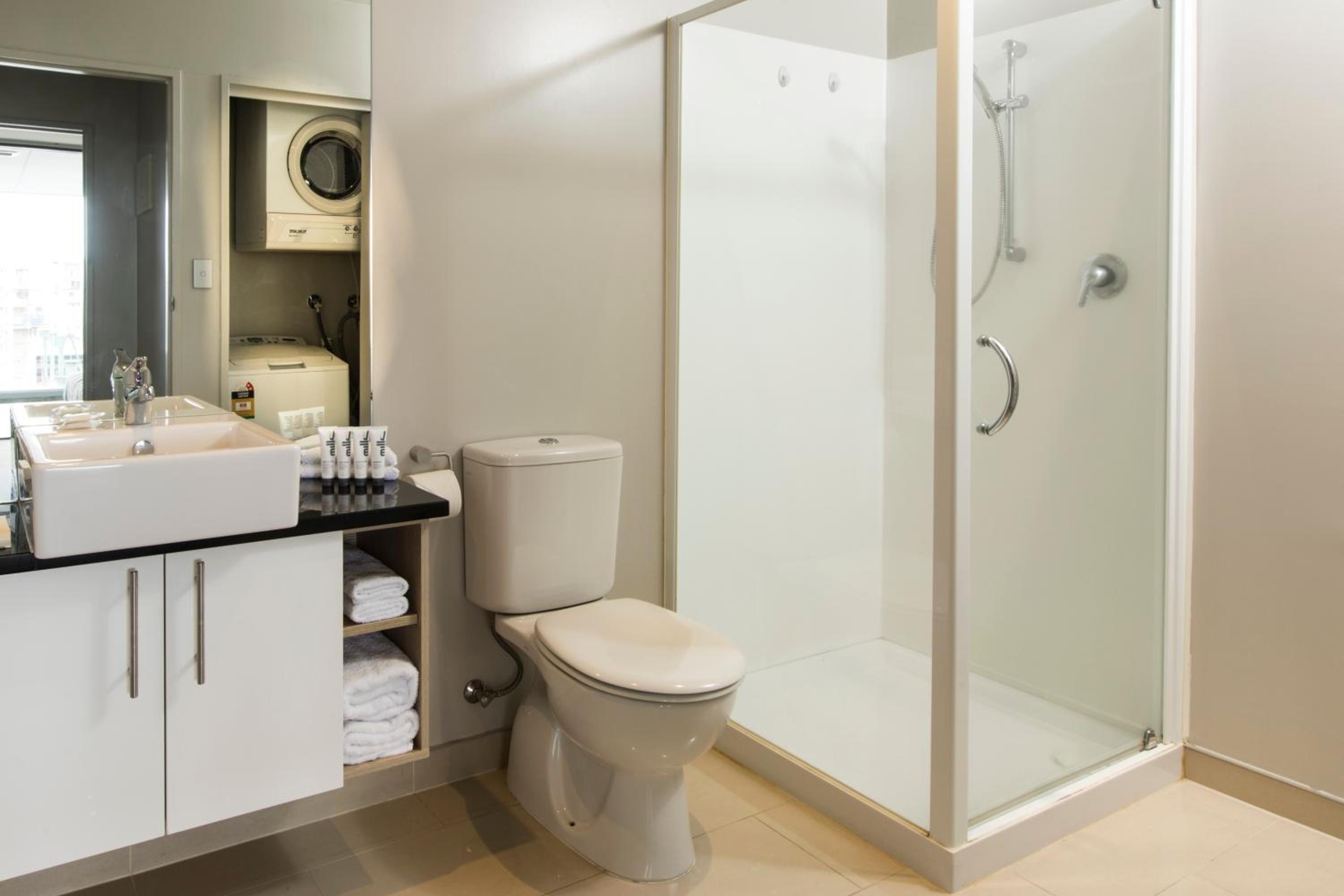 One-Bedroom Executive Suite  - Photo 9