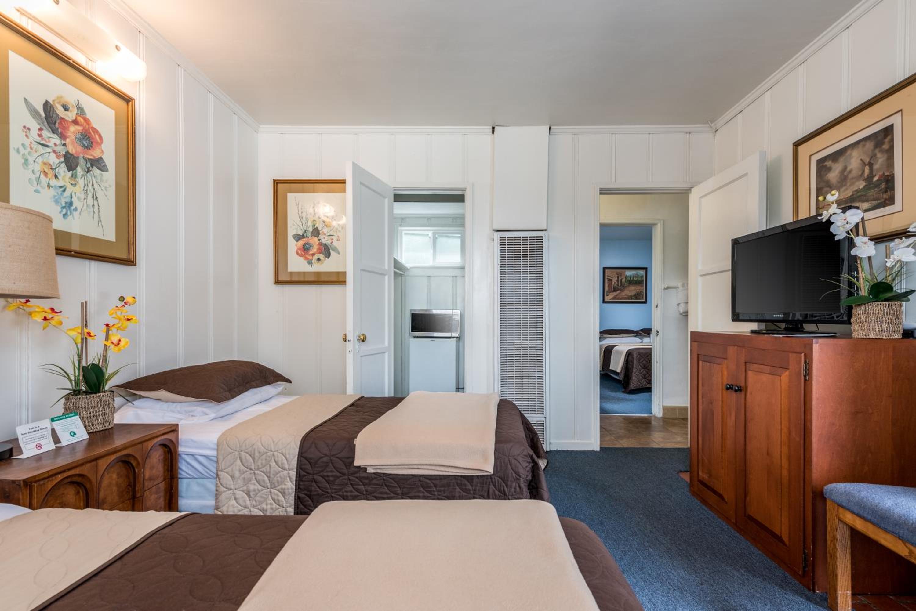Standard double room