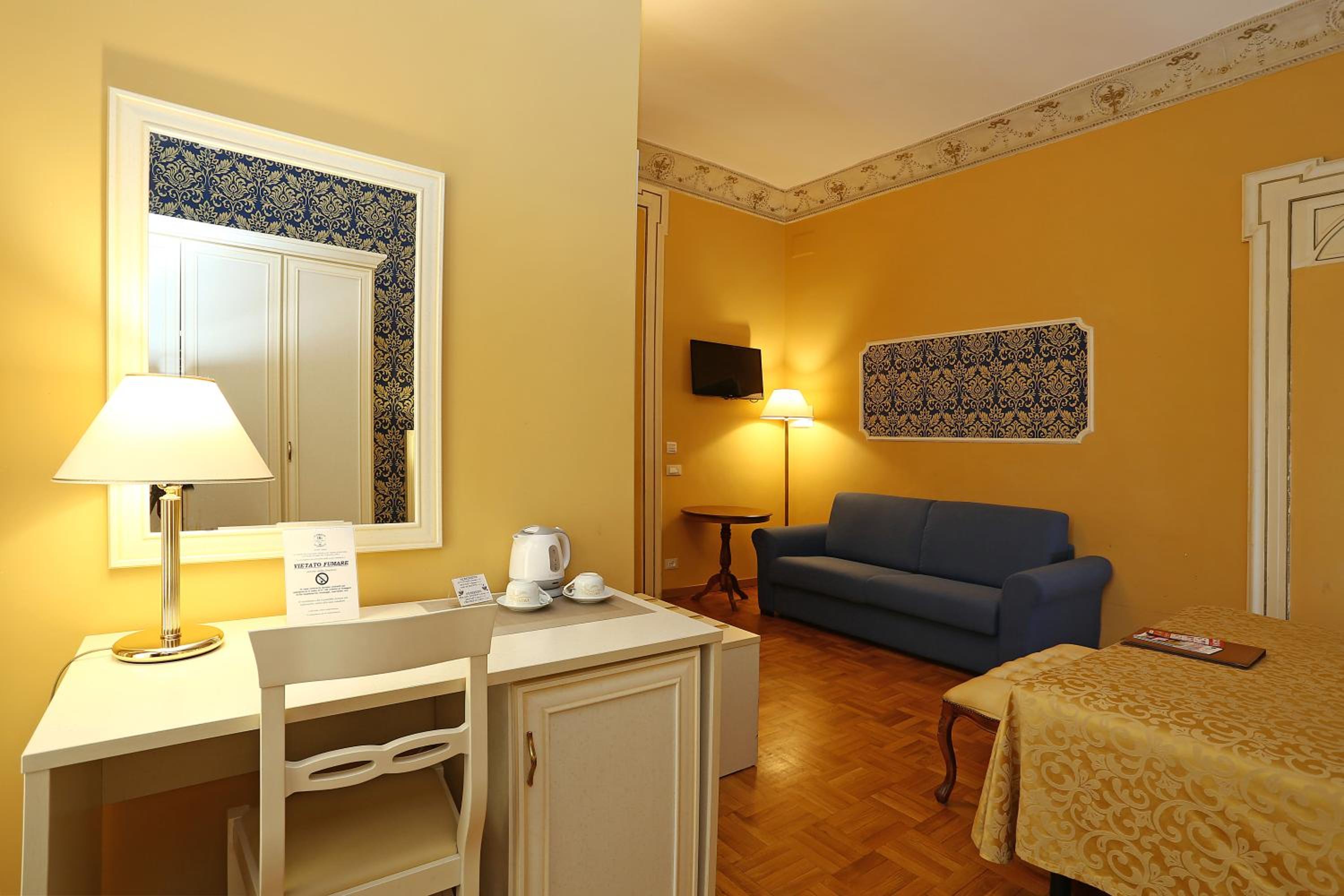 Superior Double or Twin Room photo 1