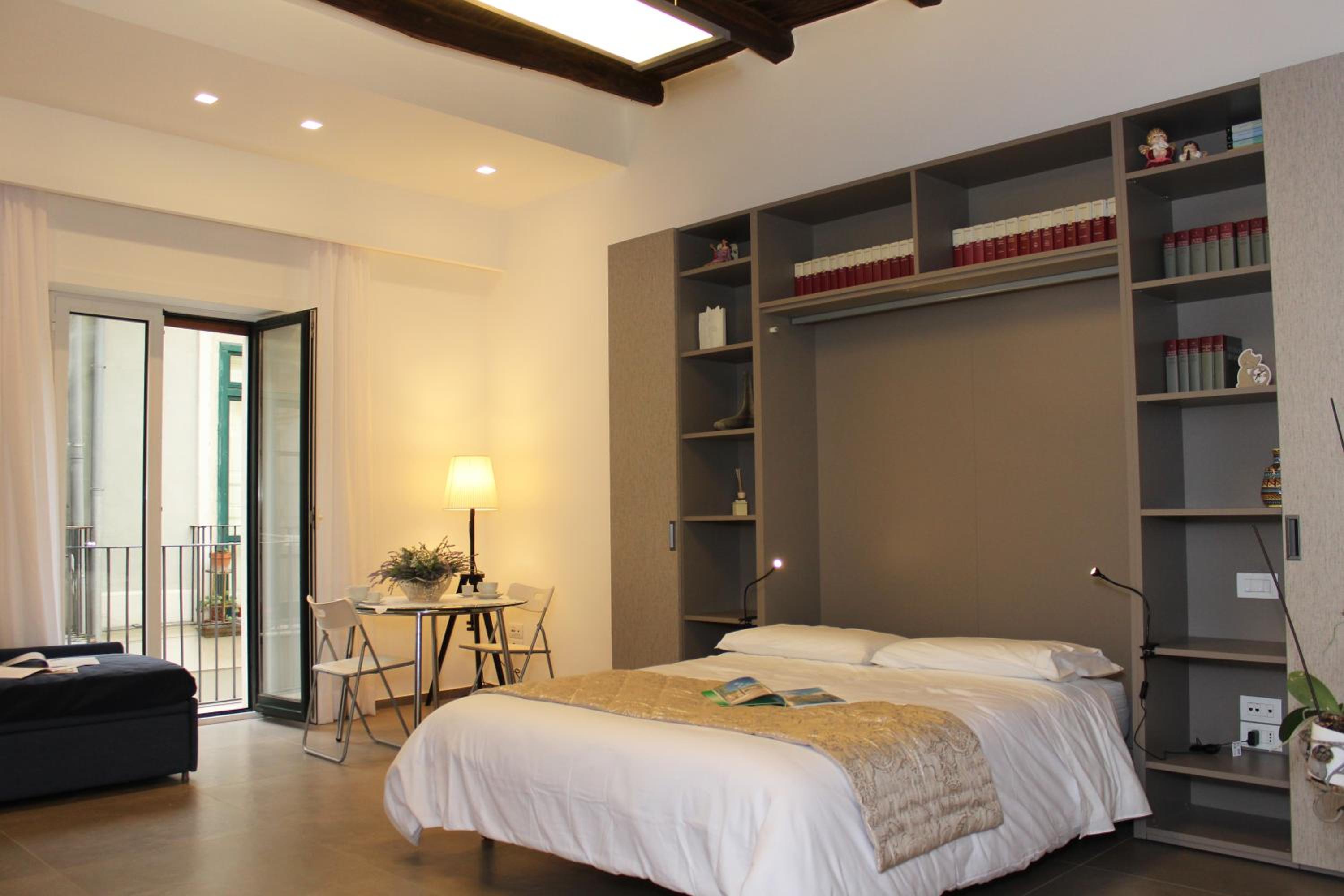 Deluxe Studio