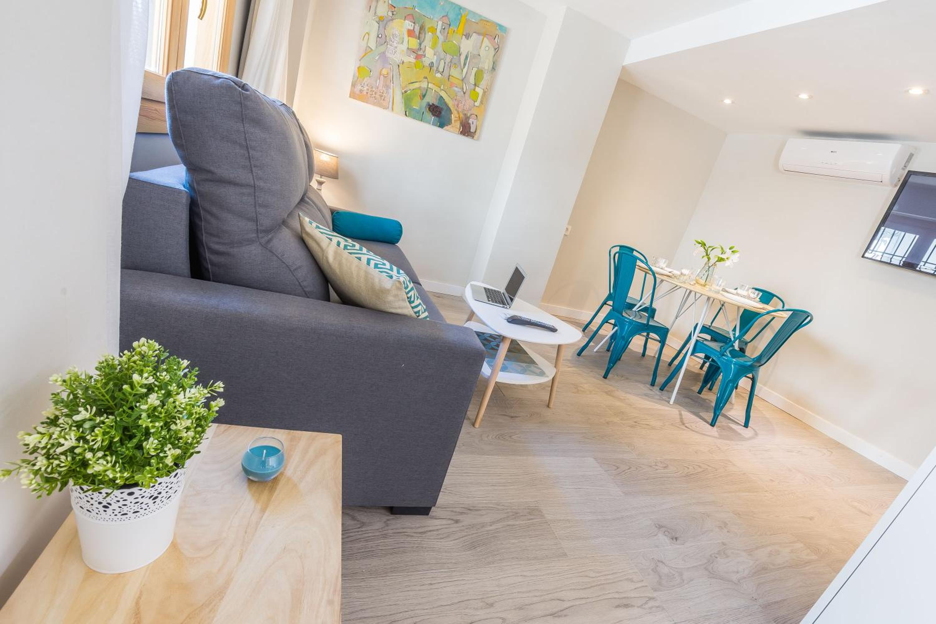 Duplex Apartment - Photo 1