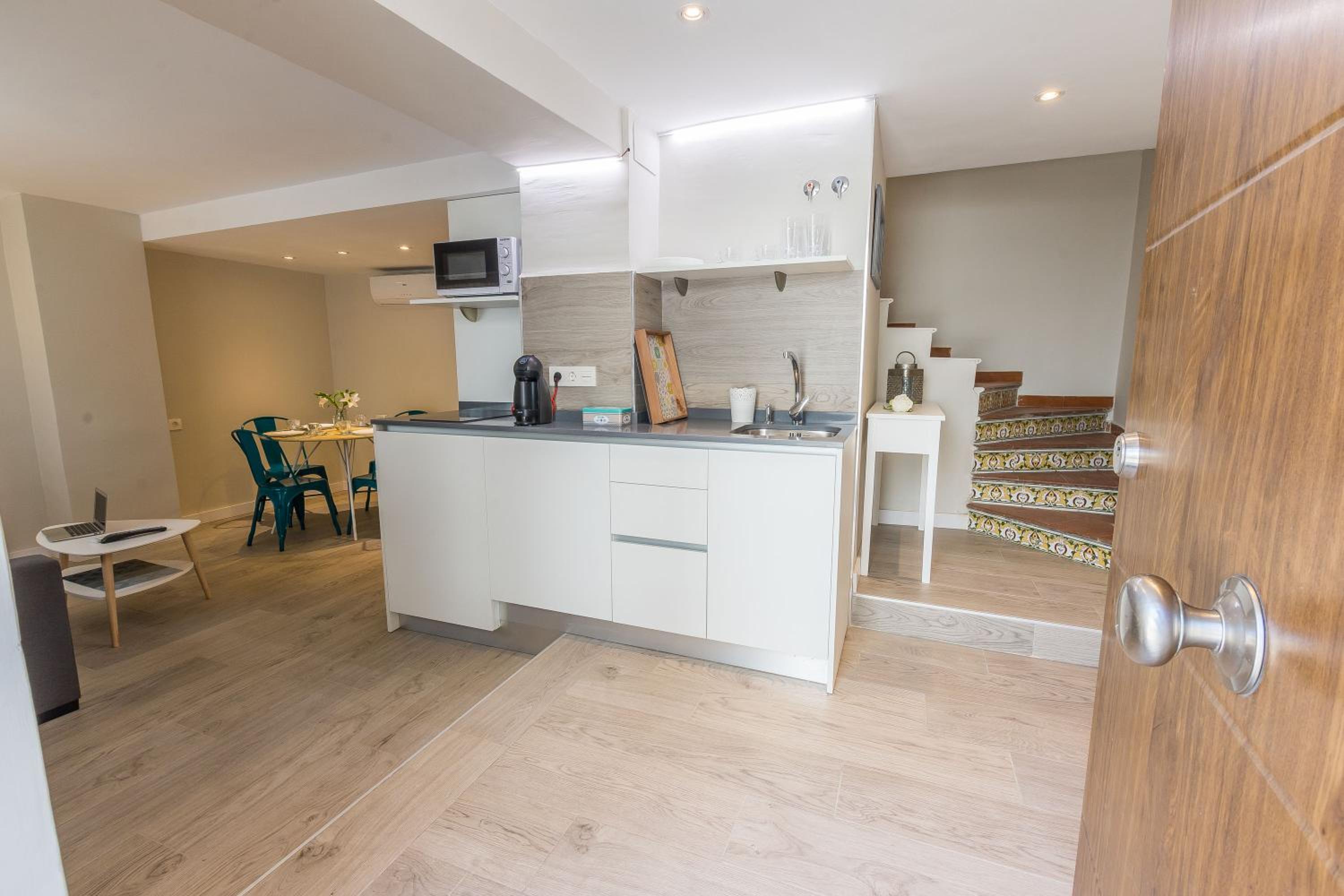 Duplex Apartment - Photo 8