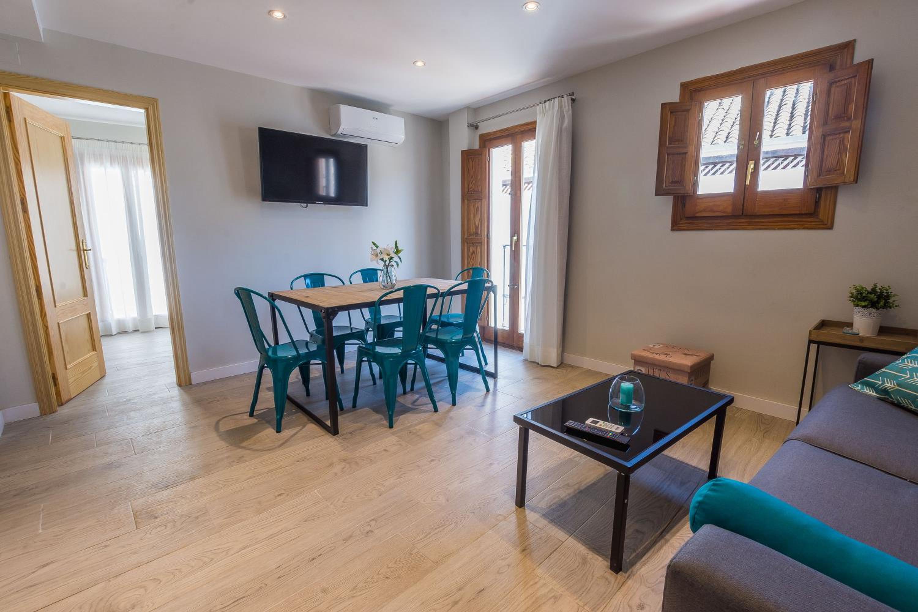 Three-Bedroom Apartment - Photo 17