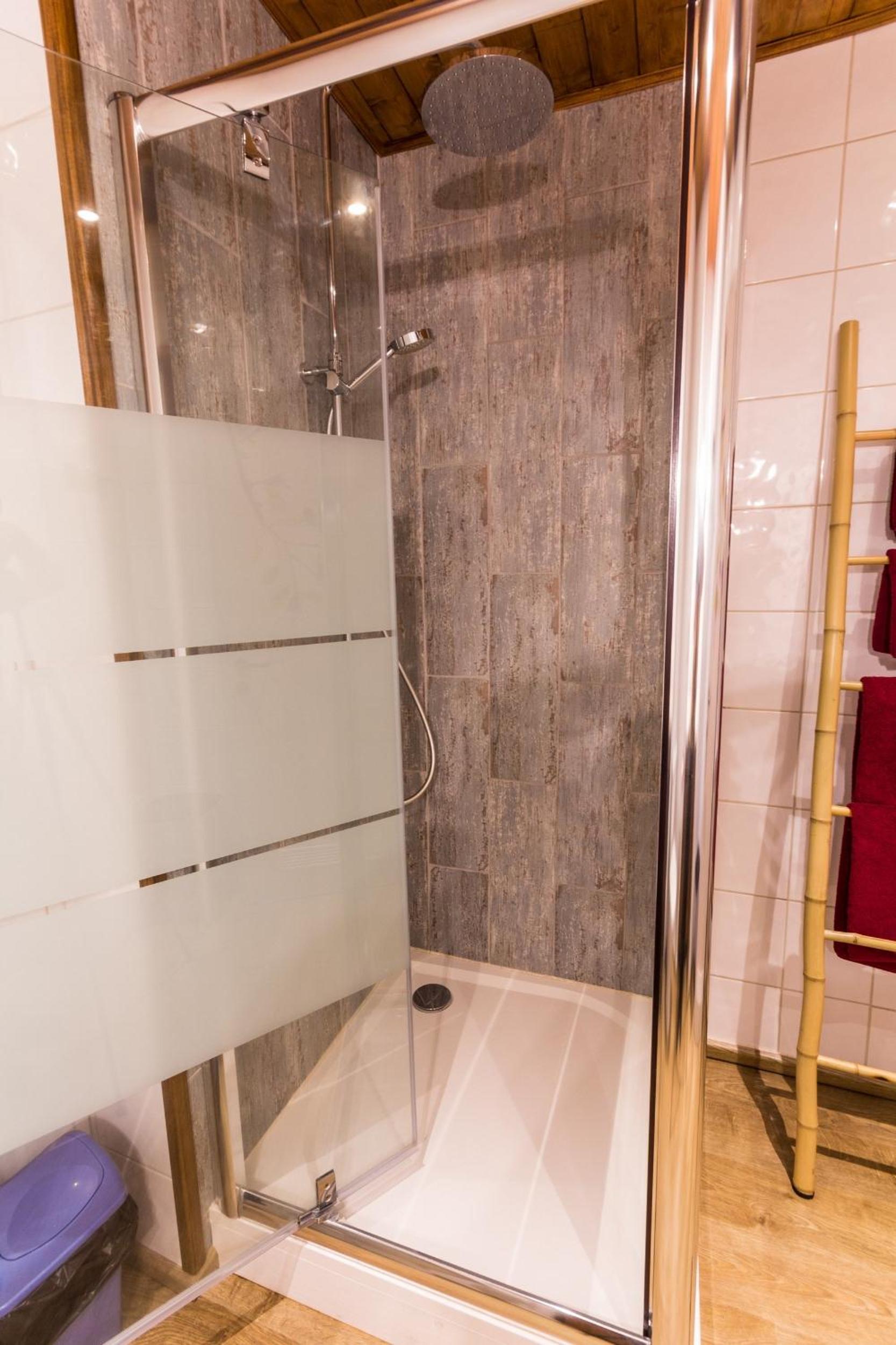 Double Room - Photo 4