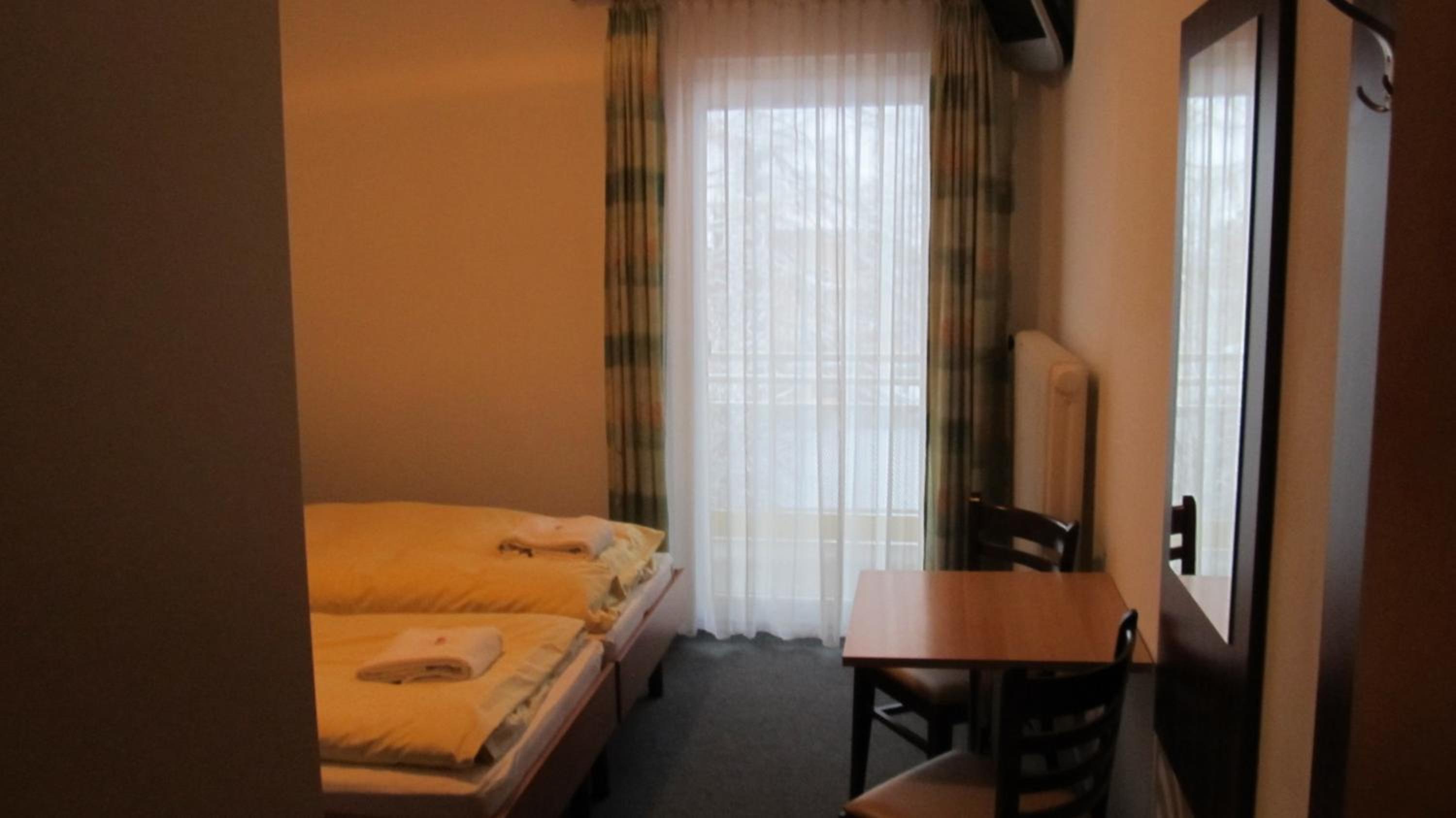 Double Room with Balcony photo 3