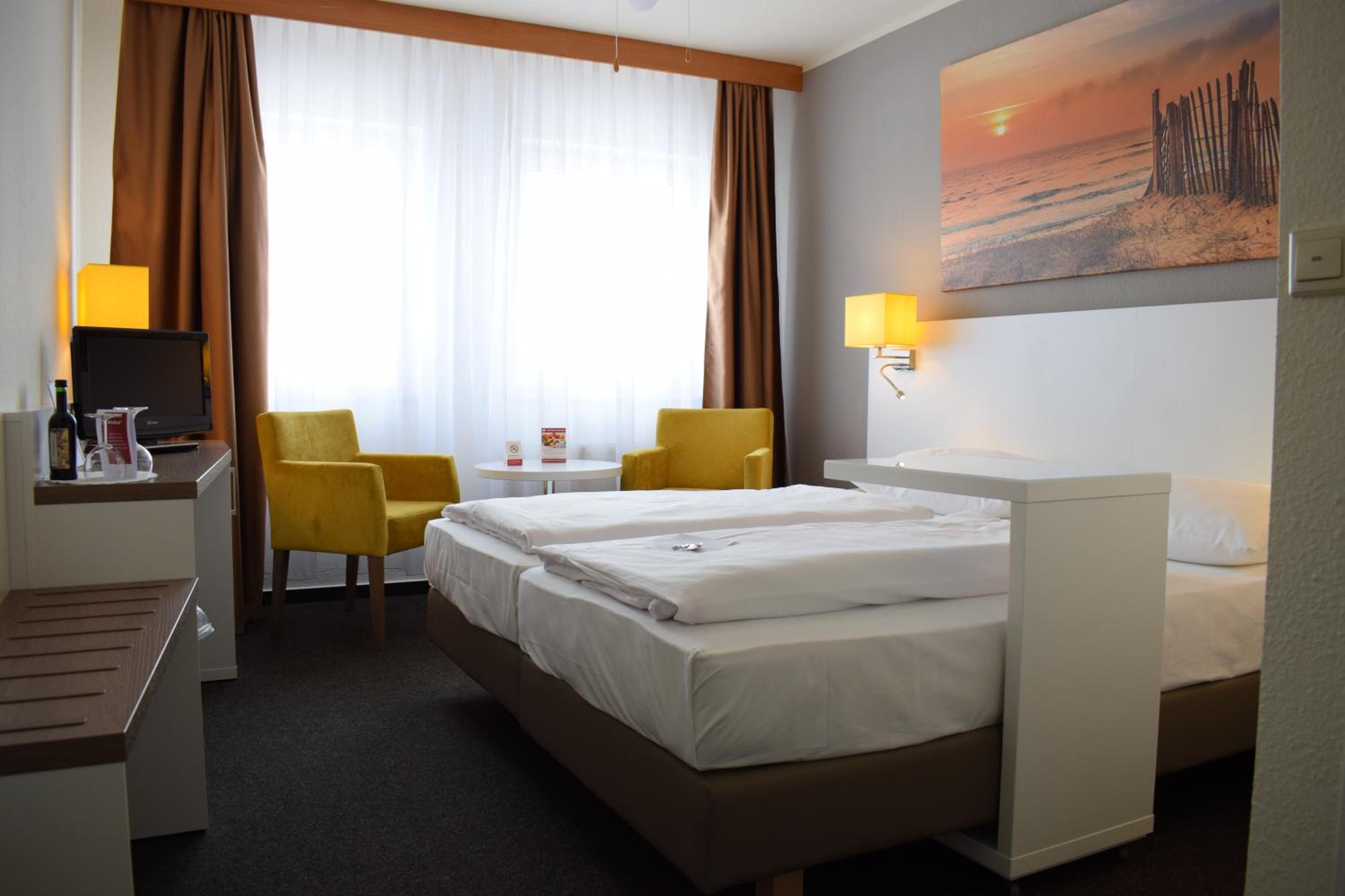 Comfort Double Room - Photo 12