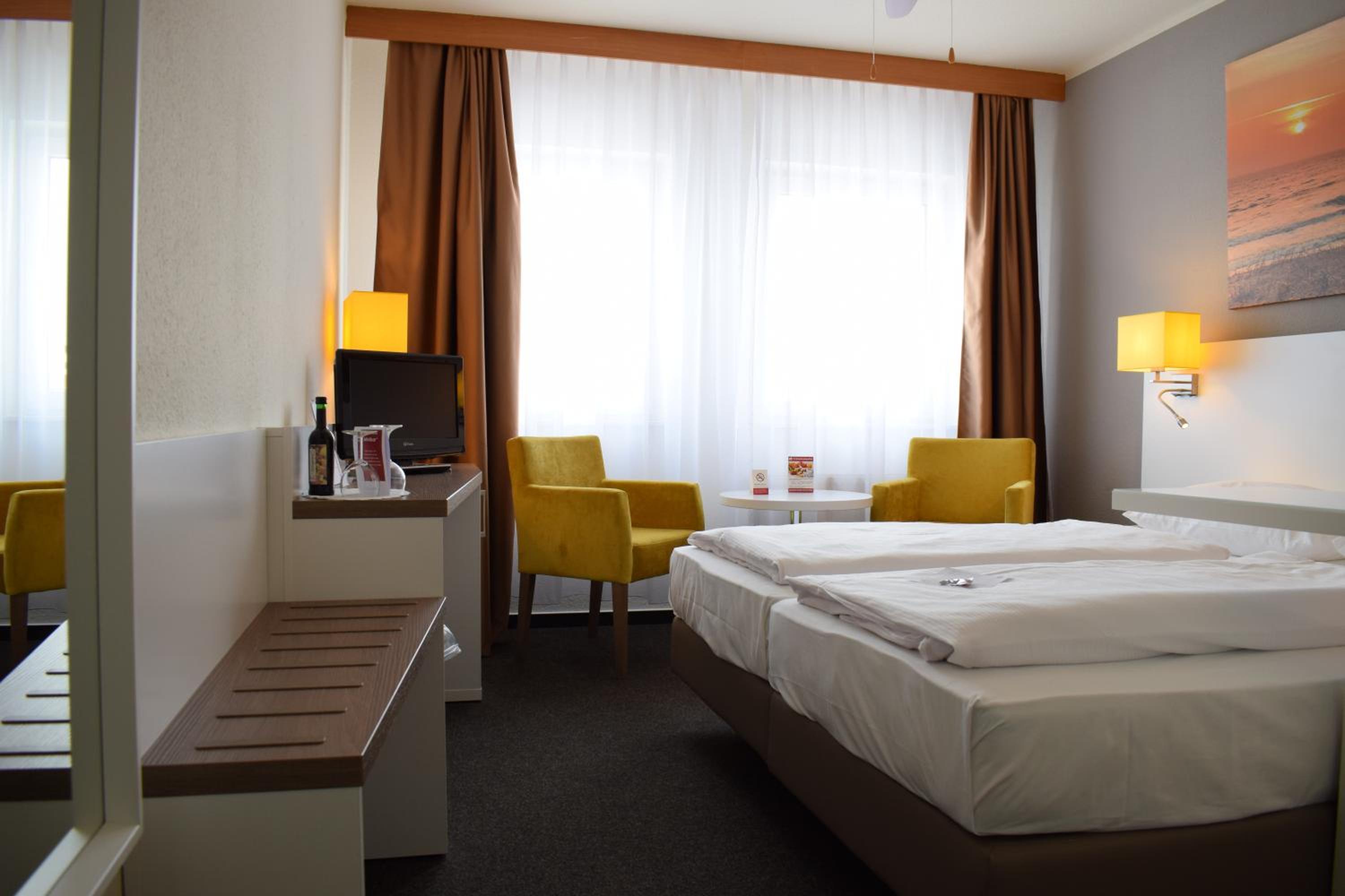 Comfort Double Room - Photo 4
