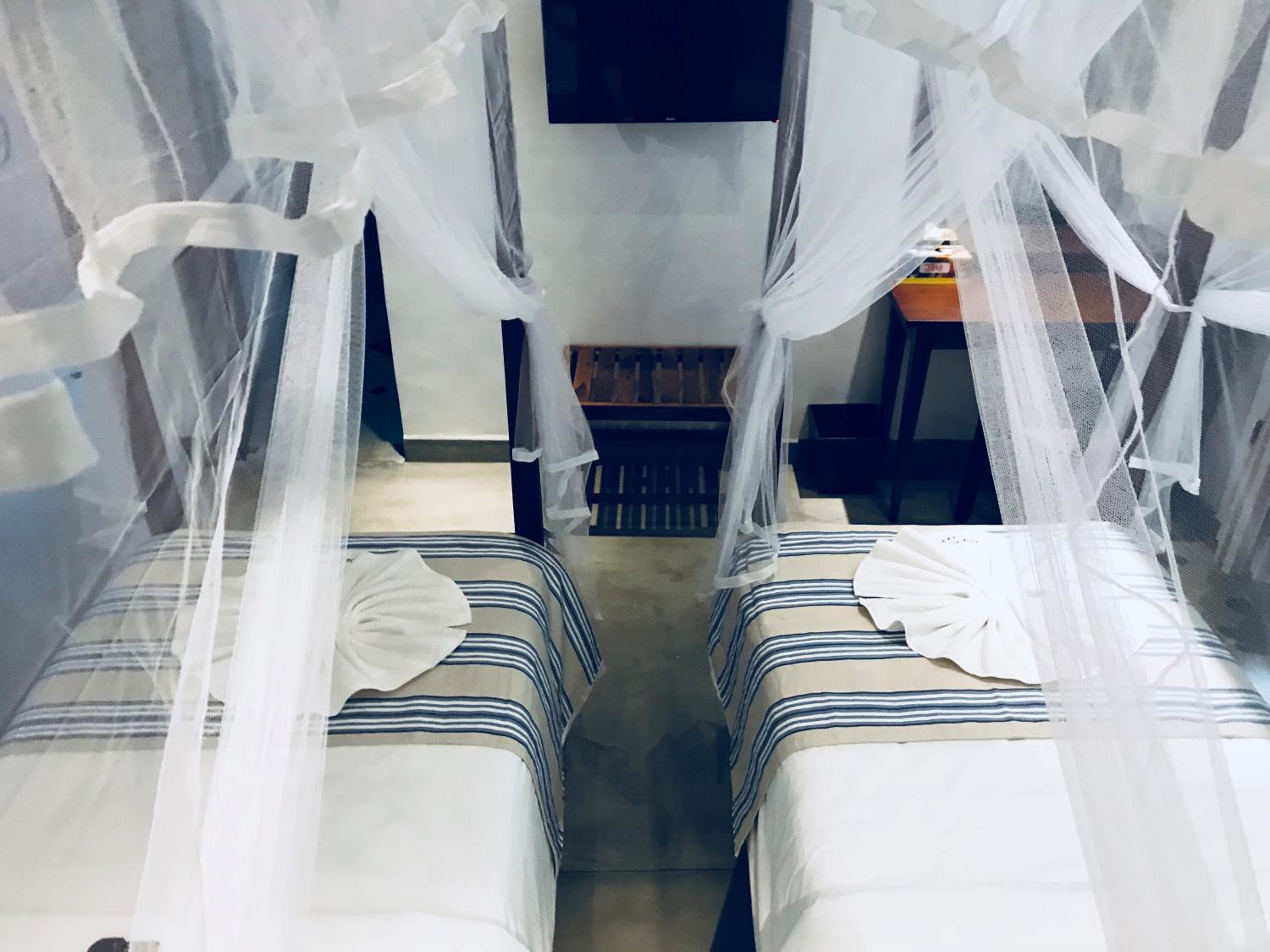 Habitación Estándar con Dos Camas Individuales