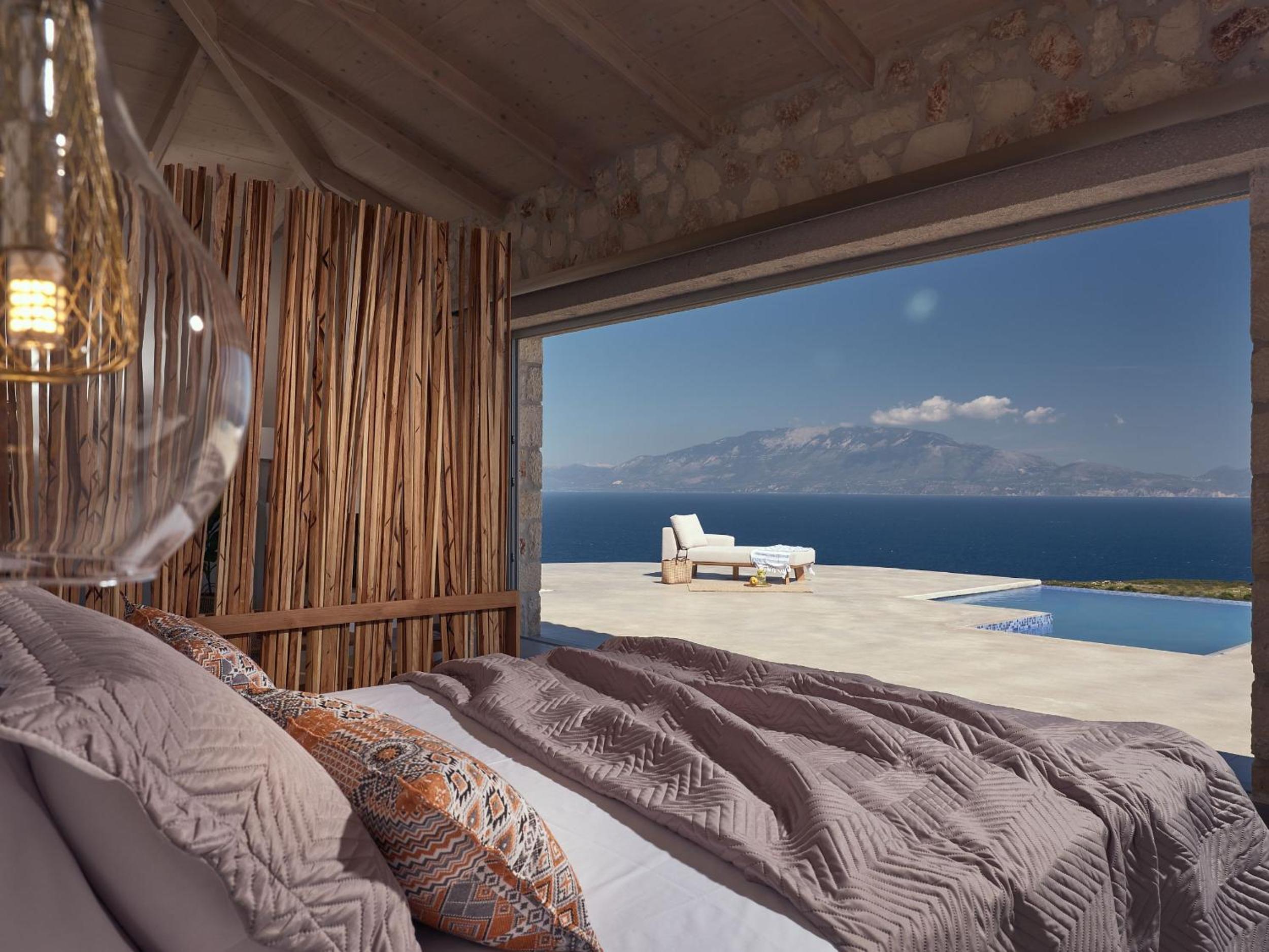 Luxury Suite with Sea View