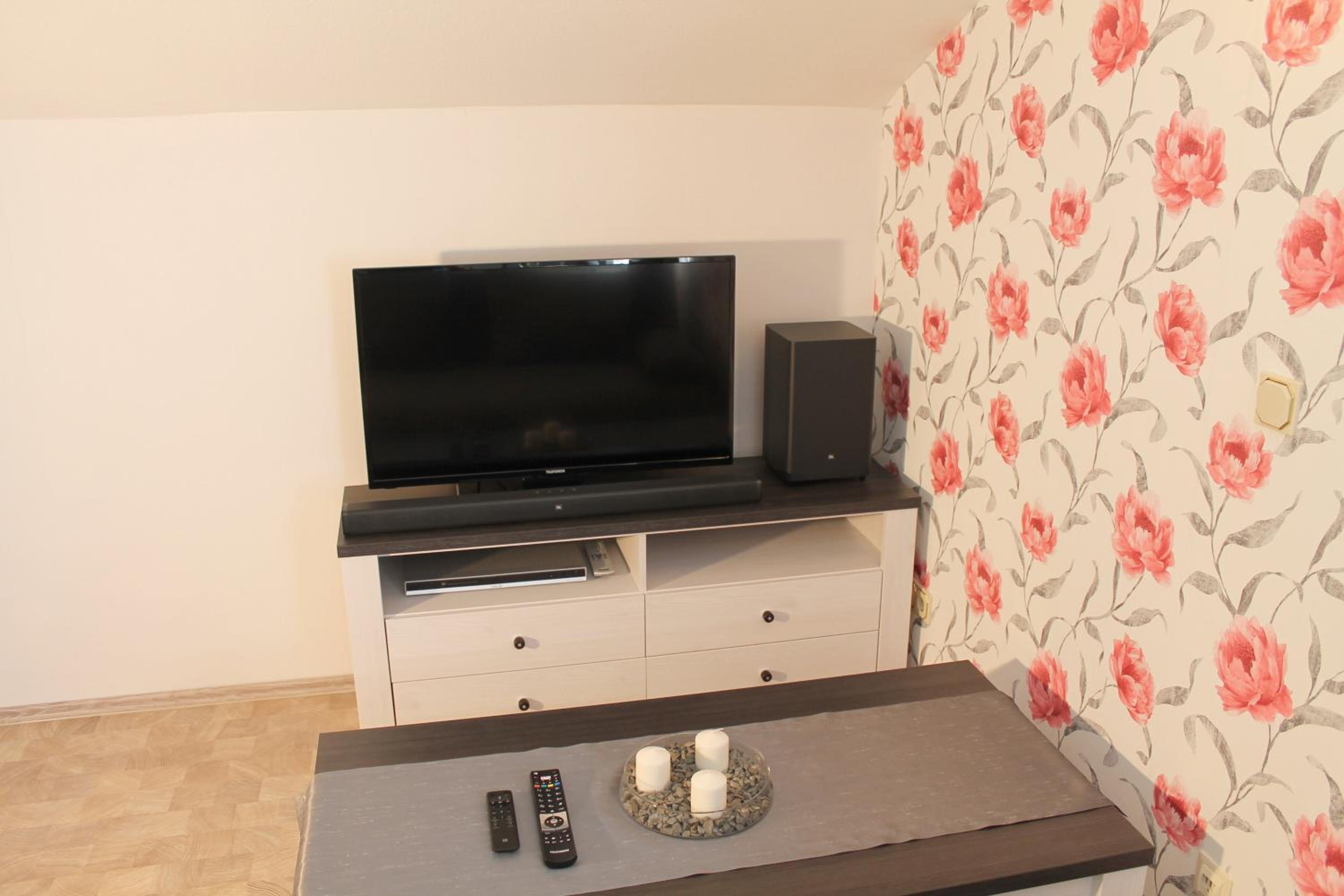 Apartment photo 1