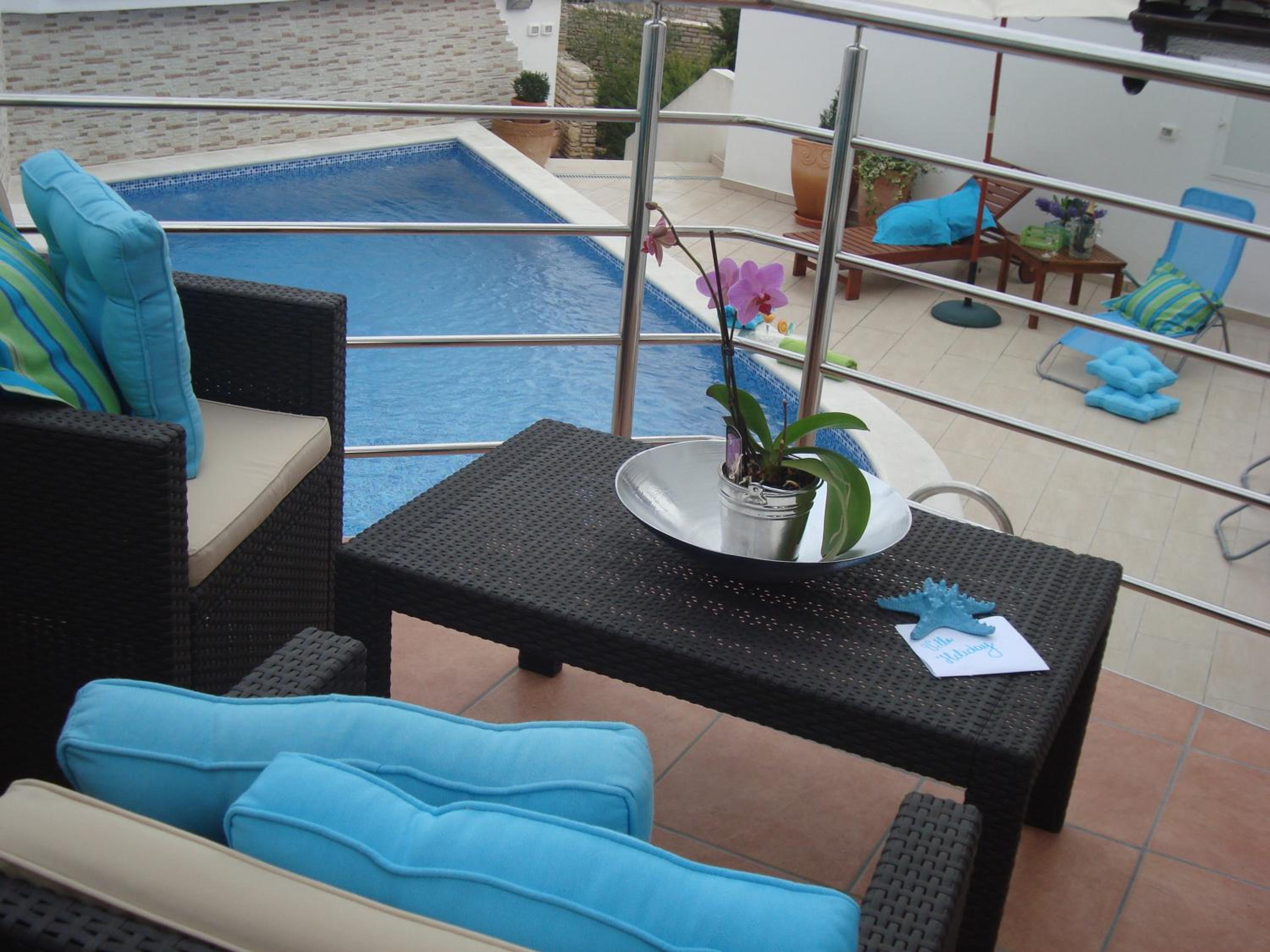 Two-Bedroom Apartment with Balcony and Sea View