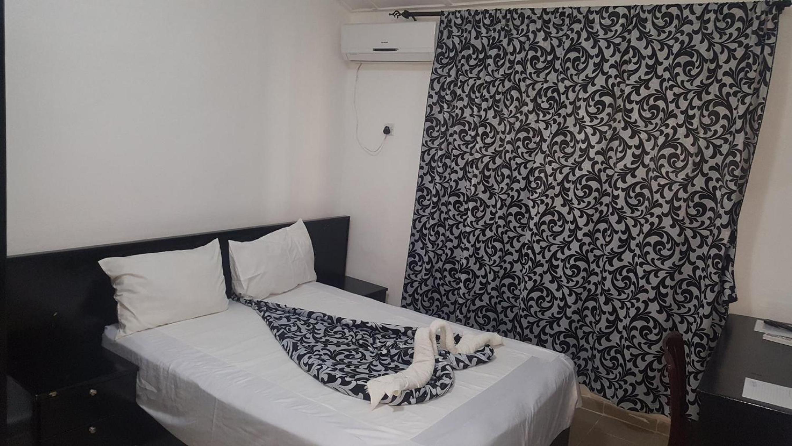 Single Room photo 1